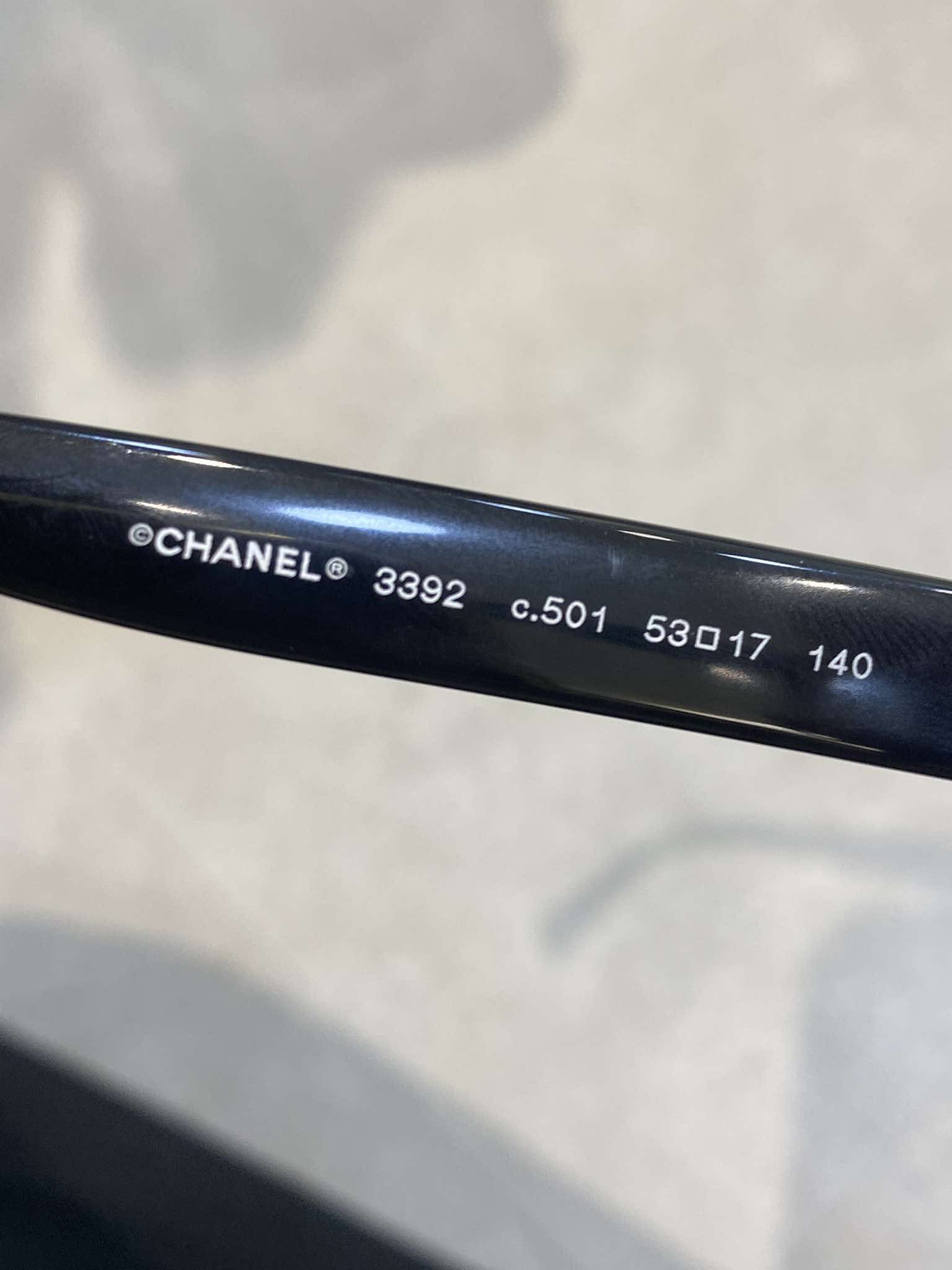 Chanel CHANEL 0CH3392 C501 Sunglasses Size ONE SIZE - 4 Thumbnail