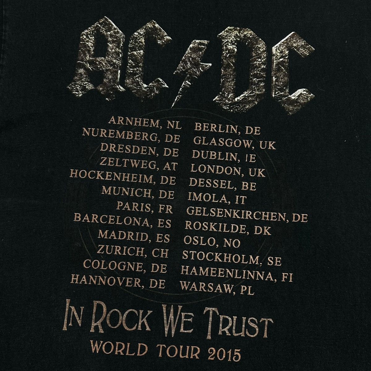 AC/DC × Band Tees 2015 Ac Dc Roc Or Bust In Rock We Trust World Tour T shirt Size US L / EU 52-54 / 3 - 4 Thumbnail