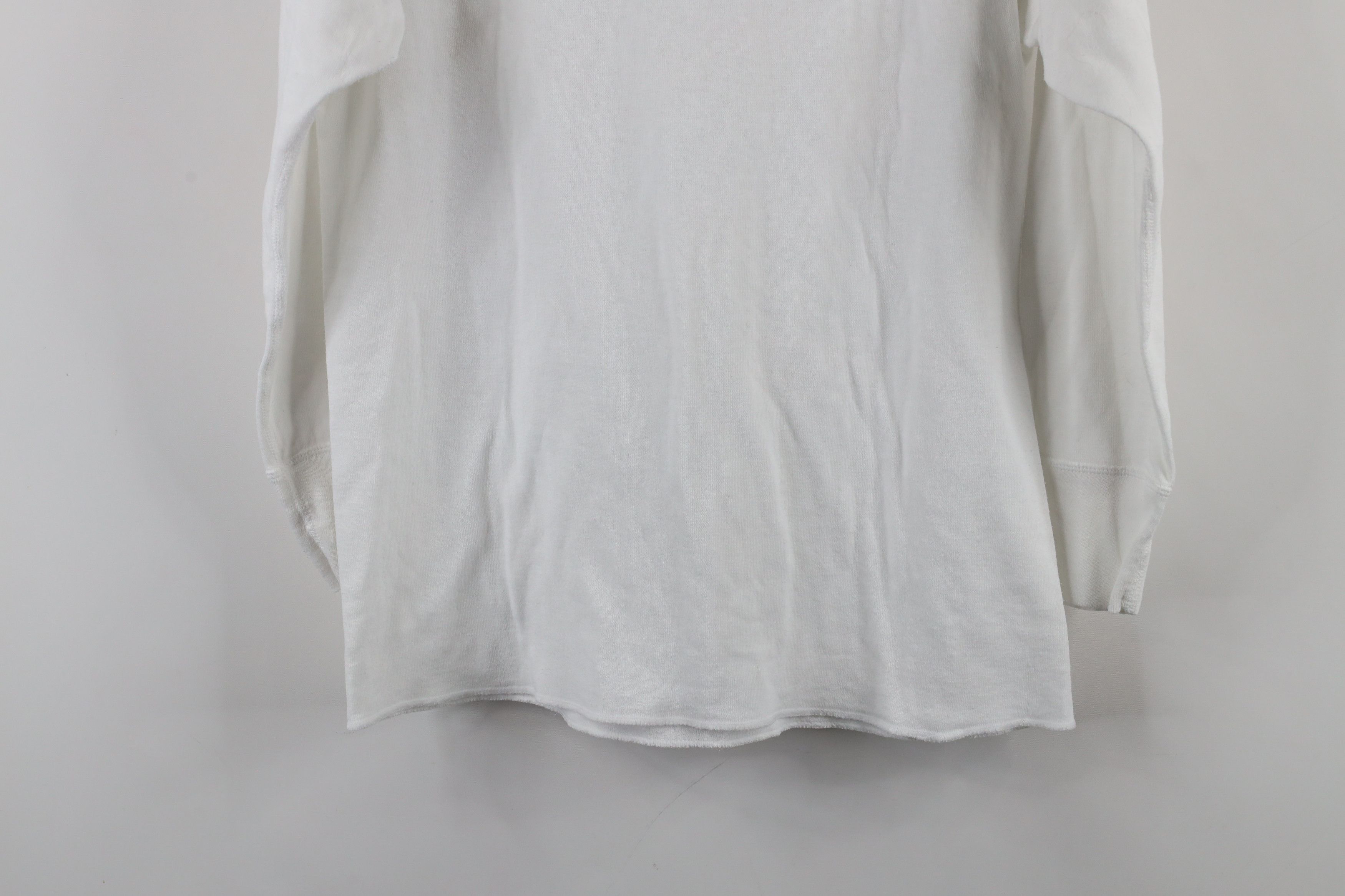 Vintage Vintage 90s Streetwear Knit Long Sleeve T-Shirt White USA Size US M / EU 48-50 / 2 - 10 Thumbnail