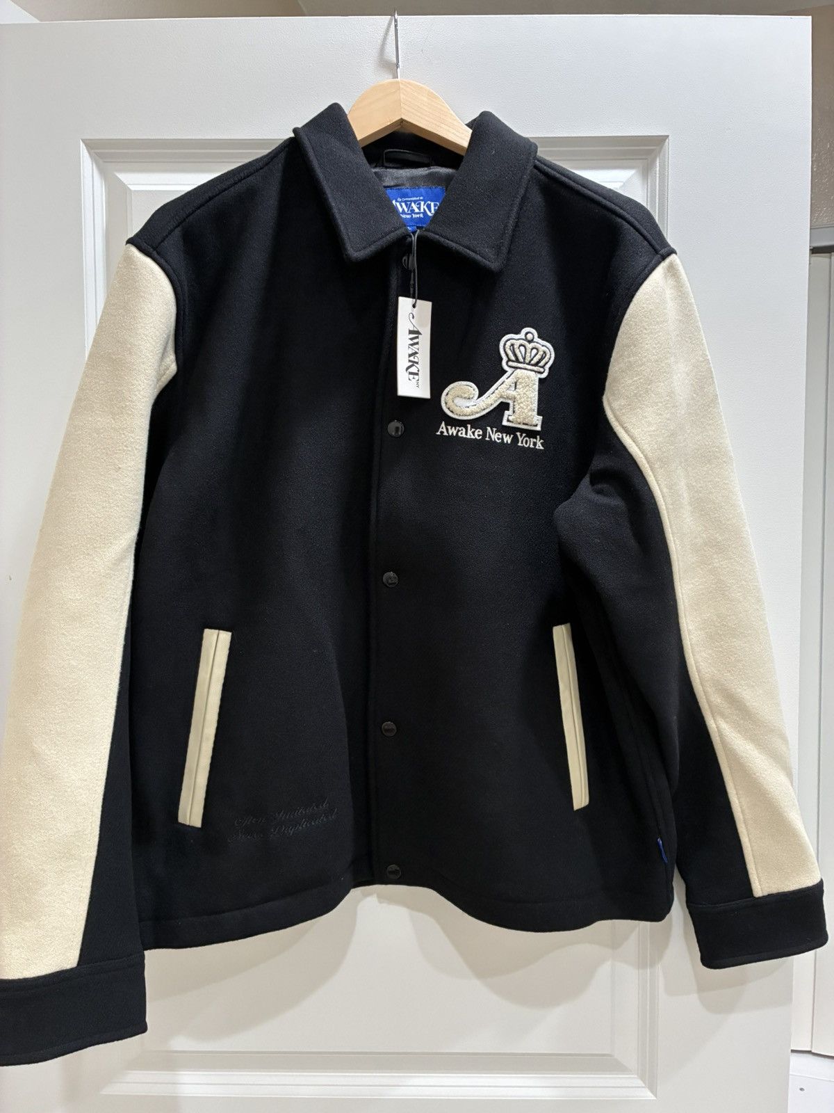 Awake NY Awake NY Royal Crown Varsity Jacket Size US L / EU 52-54 / 3 - 1 Thumbnail