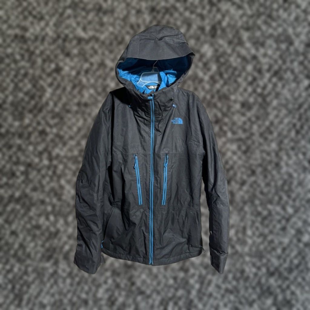 The North Face VINTAGE The North Face Dryvent Jacket Regular Women Medium Black Ski Jacket 2017 Size M / US 6-8 / IT 42-44 - 1 Thumbnail