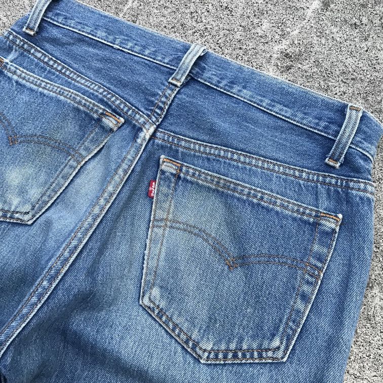 Levi's × Levi's Vintage Clothing Vintage Levis 501 lightwash dirty faded jean 90s usa W30x29 Size US 30 / EU 46 - 14 Thumbnail