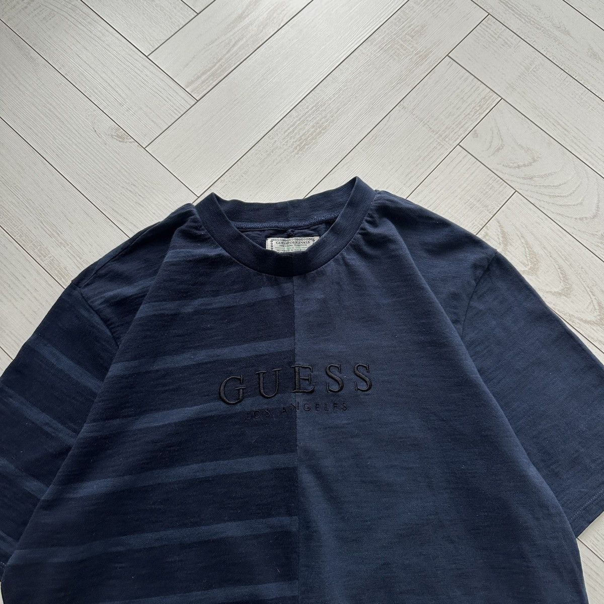 Guess Guess originals Striped Half Split tee Heavyweight y2k rare Size US M / EU 48-50 / 2 - 5 Thumbnail