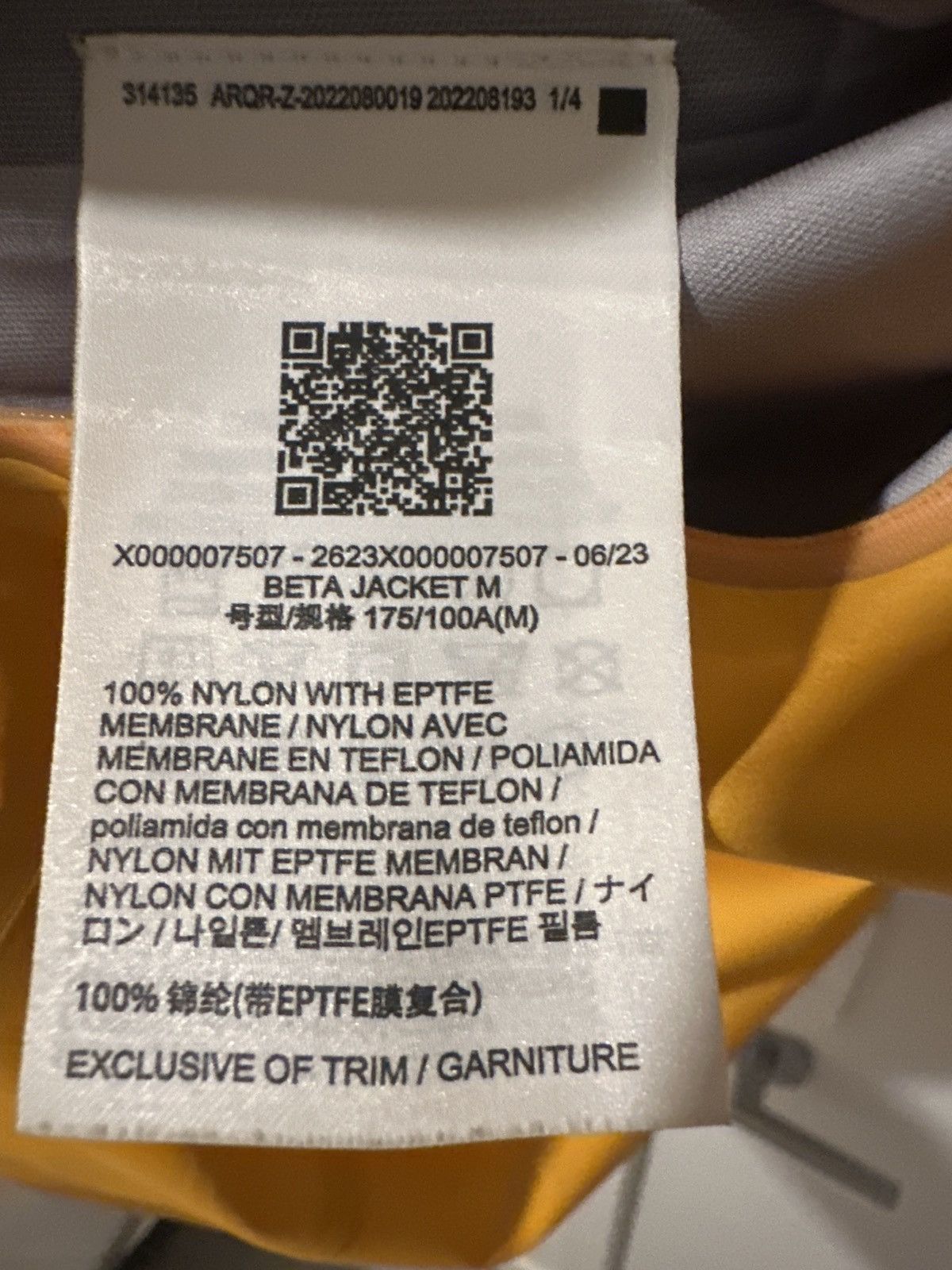 Arc'teryx Arcteryx Beta Jacket Size US M / EU 48-50 / 2 - 6 Thumbnail