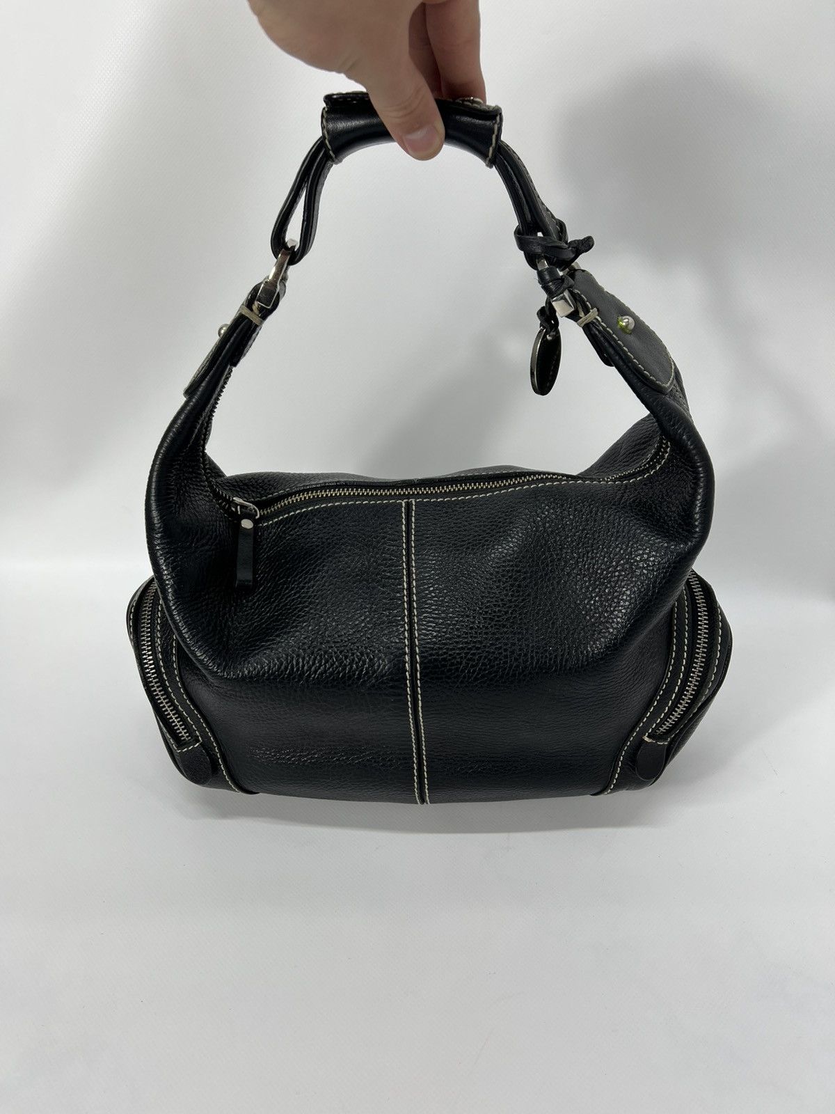 Tod's Vintage streetwear y2k luxury Tod’s Leather Hobo Handle Bag Size ONE SIZE - 1 Thumbnail