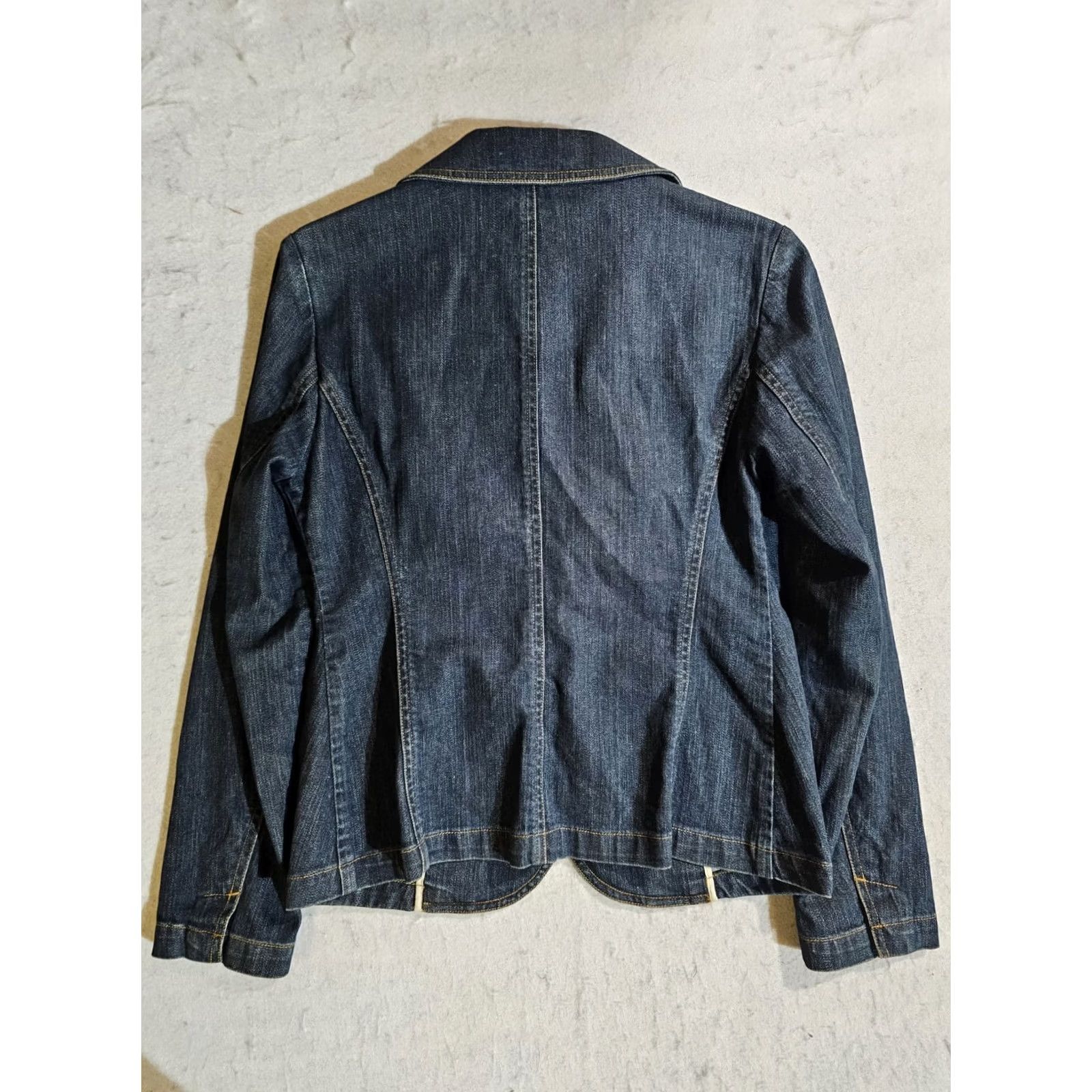 Vintage L.L. Bean Denim Jacket Women Size 6-Reg Blue Long Sleeve 2 Button Medium Wash Jacket Womens Regular Blue 6 Reg Denim Jacket Size M / US 6-8 / IT 42-44 - 6 Thumbnail