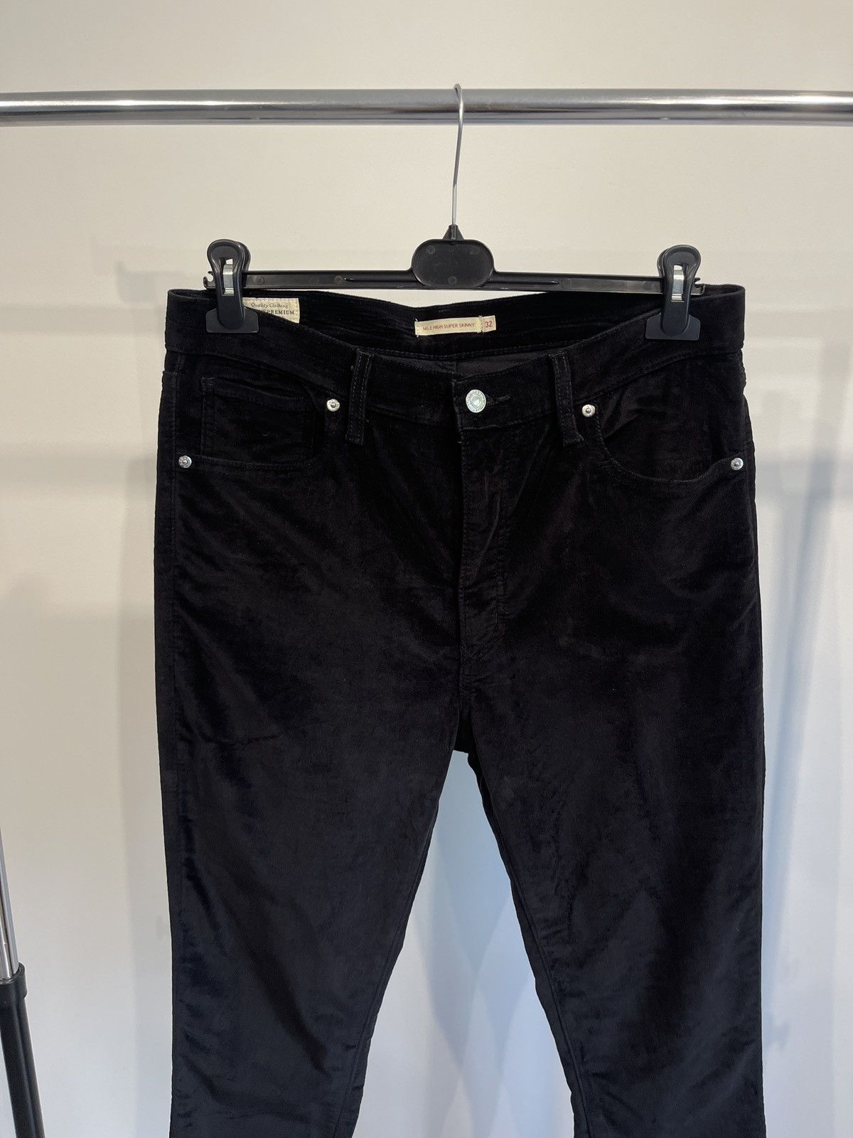 Levi's × Vintage Levi's Premium Mile High Super Skinny Black Velor Pants 32 Size 32" / US 10 / IT 46 - 2 Thumbnail