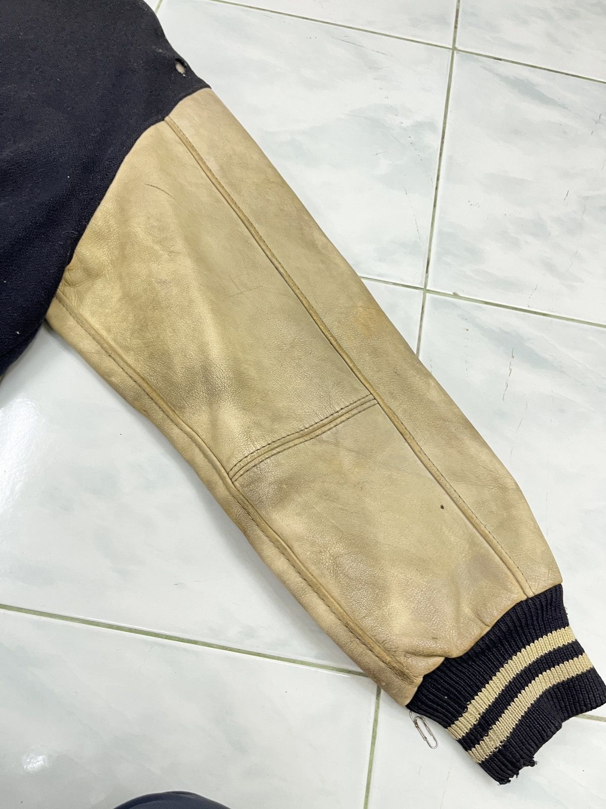 Vintage 🔥🔥🔥STEALS VTG VAN JAC VAN GUARDS AMERICAN FOOTBAL TEAM Size US M / EU 48-50 / 2 - 16 Thumbnail