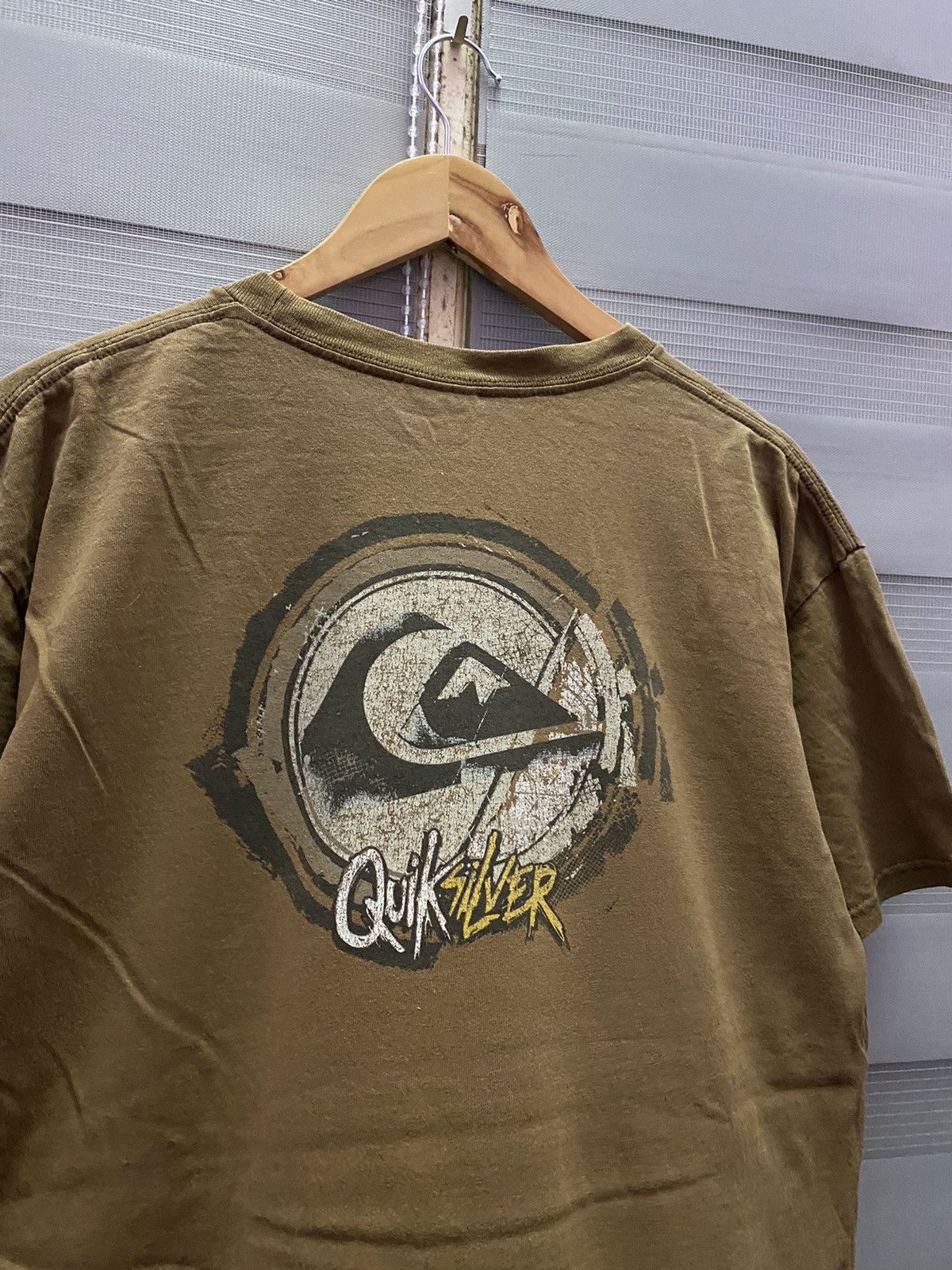 Quiksilver × Vintage Quiksilver Vintage T-Shirt Travis Colour Size US L / EU 52-54 / 3 - 2 Thumbnail