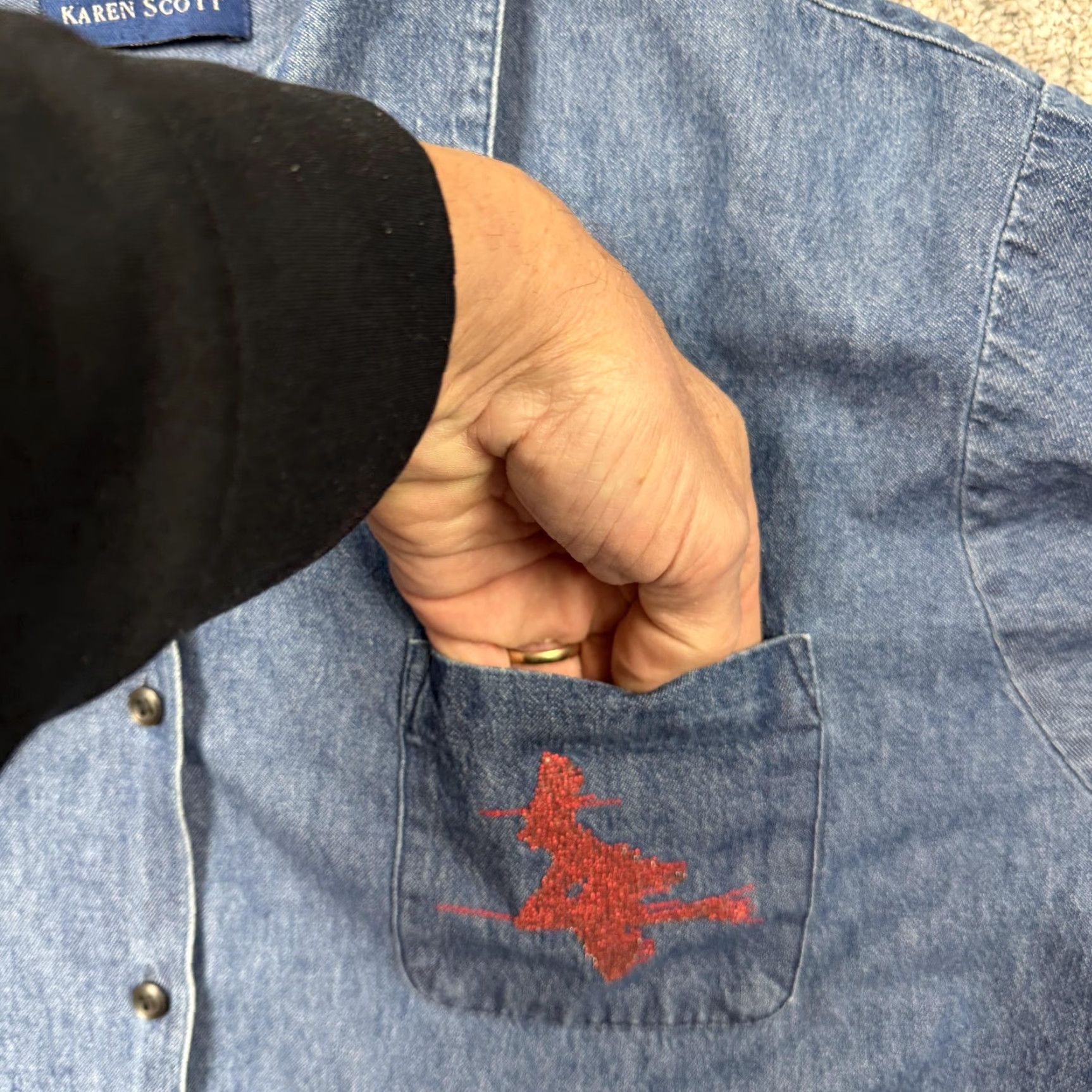 Vintage VTG Karen Scott Button-Up Denim Shirt XL Women Halloween Embroidered Witch Bat Stars 90s Century Winter Size XL / US 12-14 / IT 48-50 - 6 Thumbnail