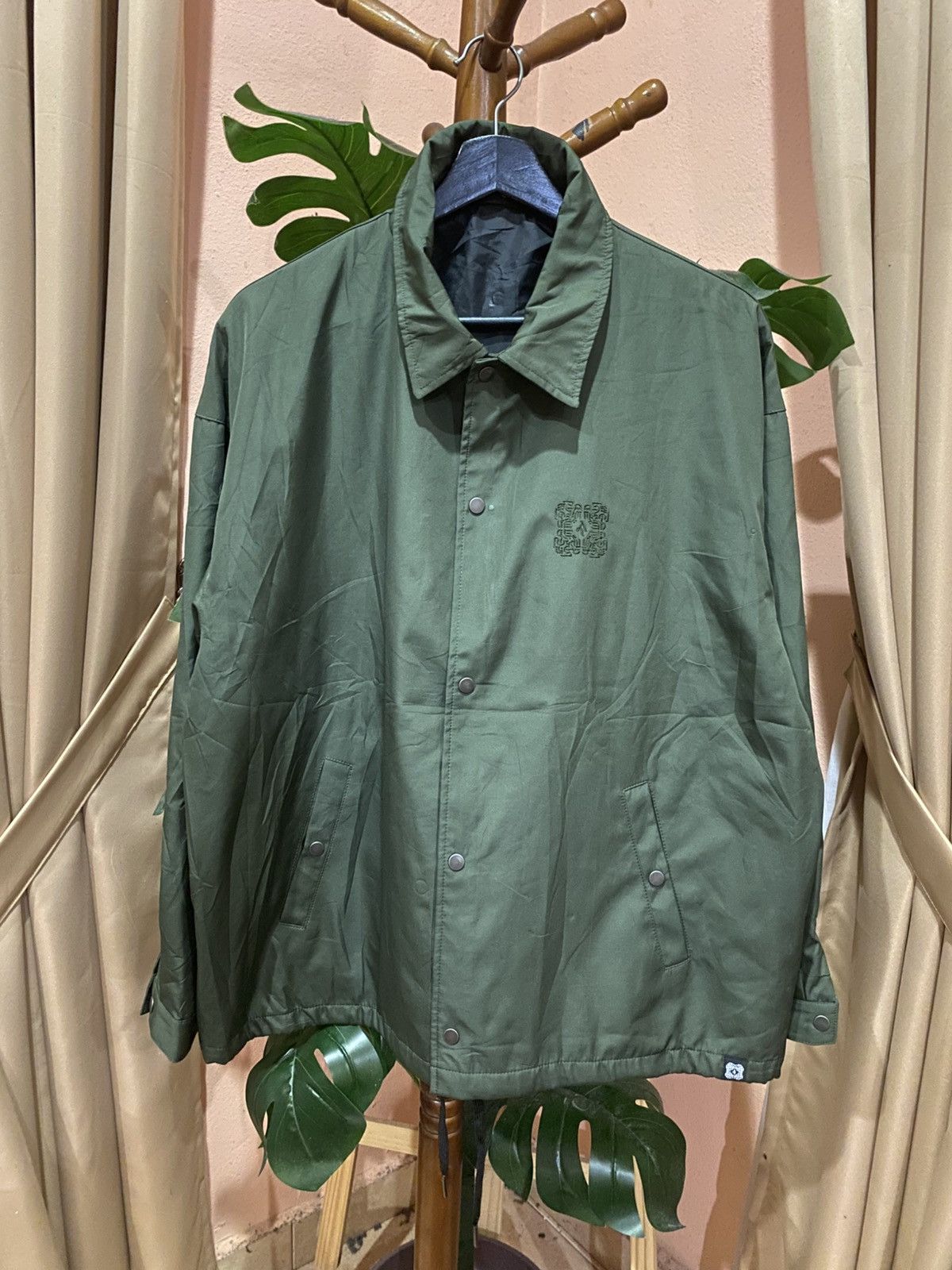 Designer × GU GU Aerosyn-Lex Mestrovic Green Coach Jacket Limited Edition Size US M / EU 48-50 / 2 - 1 Thumbnail