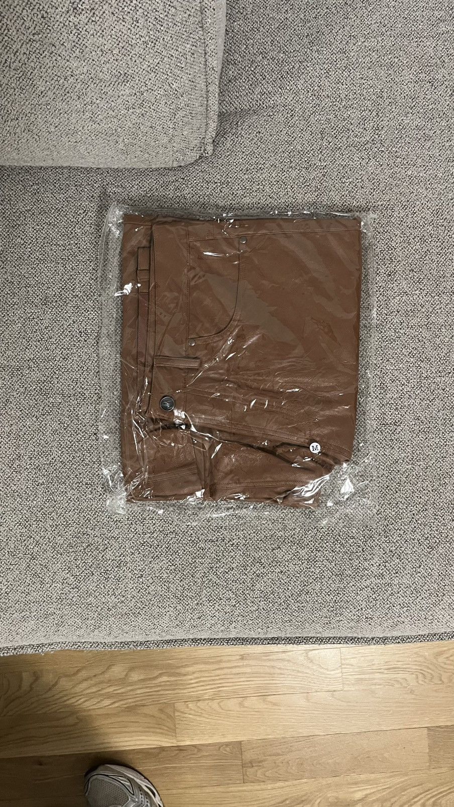 The GV Gallery Hidden Season ‘Brown Leather Shorts’ Size US 32 / EU 48 - 4 Thumbnail