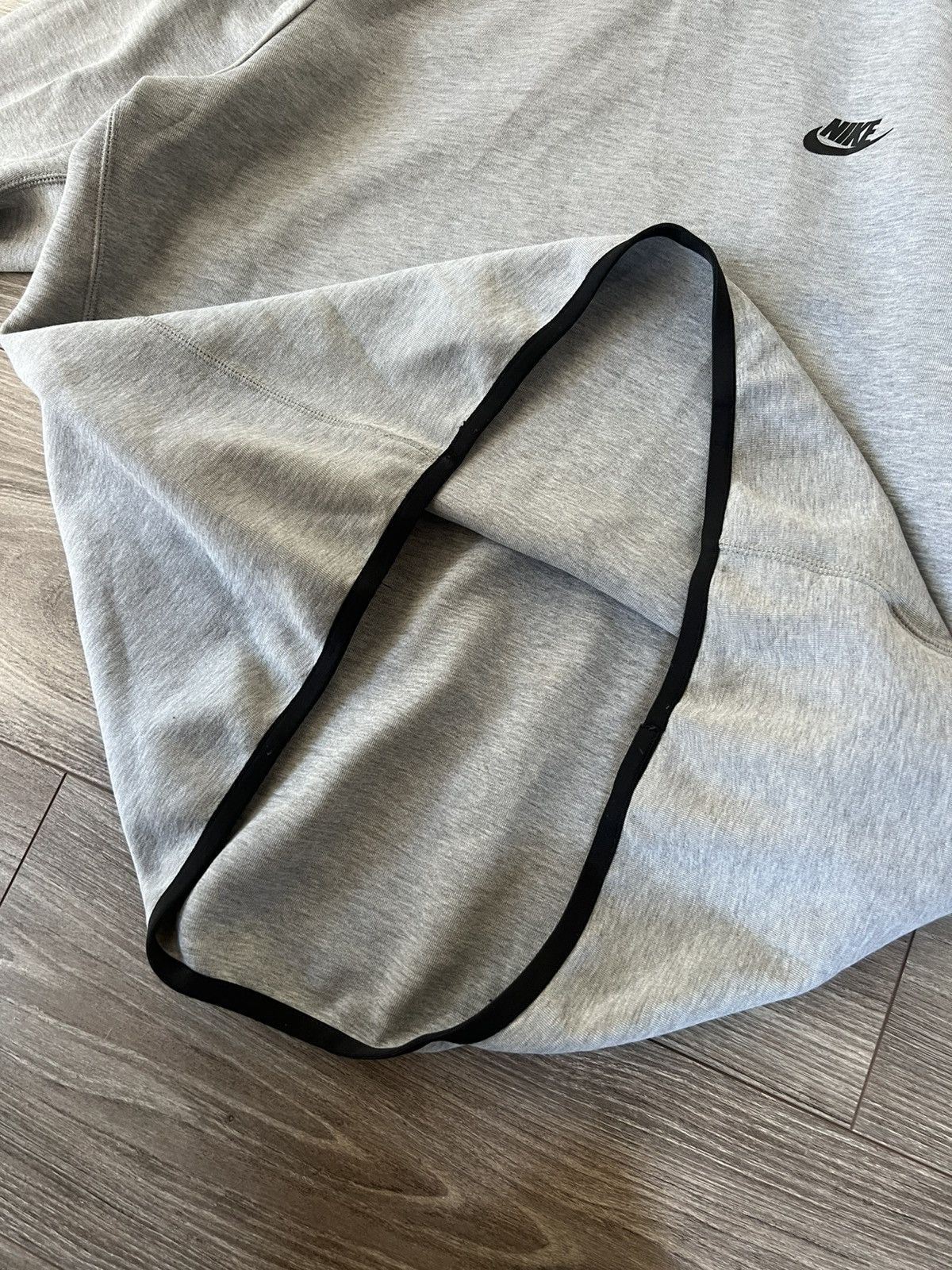 Nike ‼️Nike Tech Fleece Rare Grey Hoodie‼️ Size US L / EU 52-54 / 3 - 13 Thumbnail