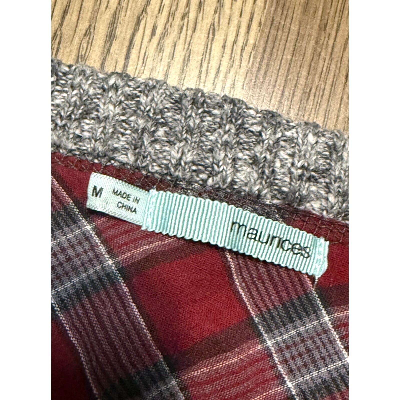 Vintage Maurices Shirt Women's Medium Gray Red Long Sleeve 1/4 Button T-Shirt Casual Modern Basic Vintage: No Size M / US 6-8 / IT 42-44 - 5 Thumbnail