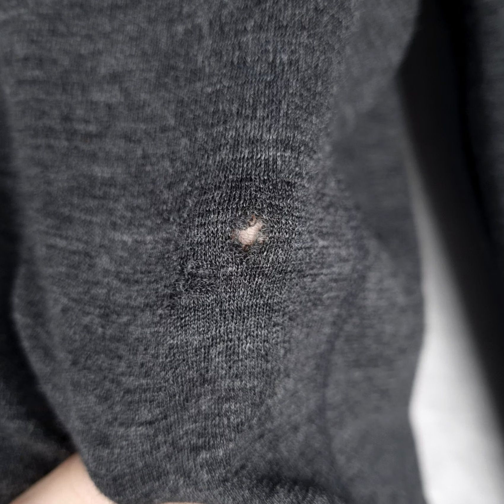 Mission Workshop Mission Workshop Shirt Mens Small Gray Wool Hooded T-Shirt Hooded Shirt Gorpcore Fall Winter Outdoor Sports Size US S / EU 44-46 / 1 - 5 Thumbnail