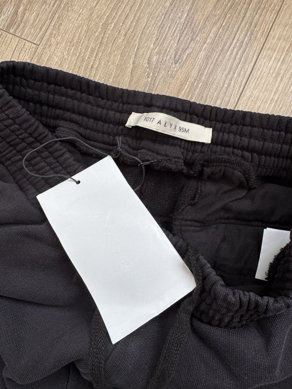 1017 ALYX 9SM ALYX 9SM Washed Cargo Sweatpants Size US 32 / EU 48 - 9 Thumbnail