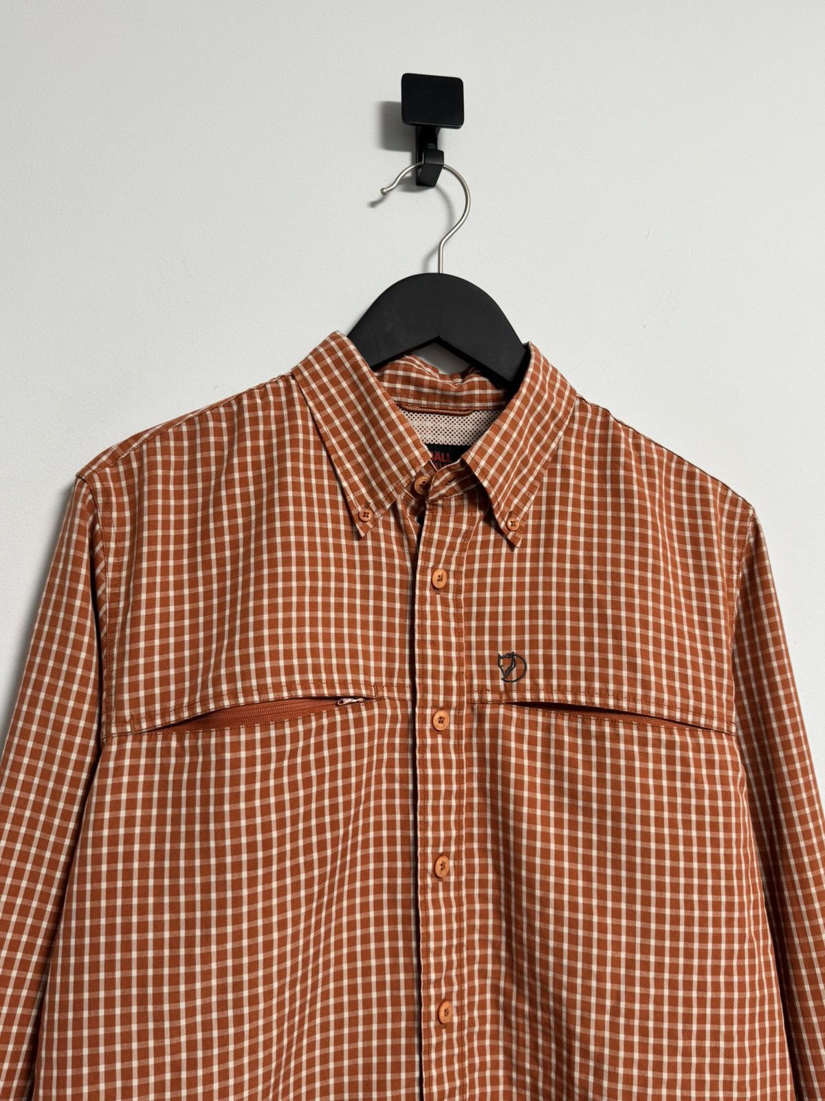 Fjallraven 🔥Fjallraven Vintage Button Up Shirt Y2K style outdoor Size US M / EU 48-50 / 2 - 2 Thumbnail