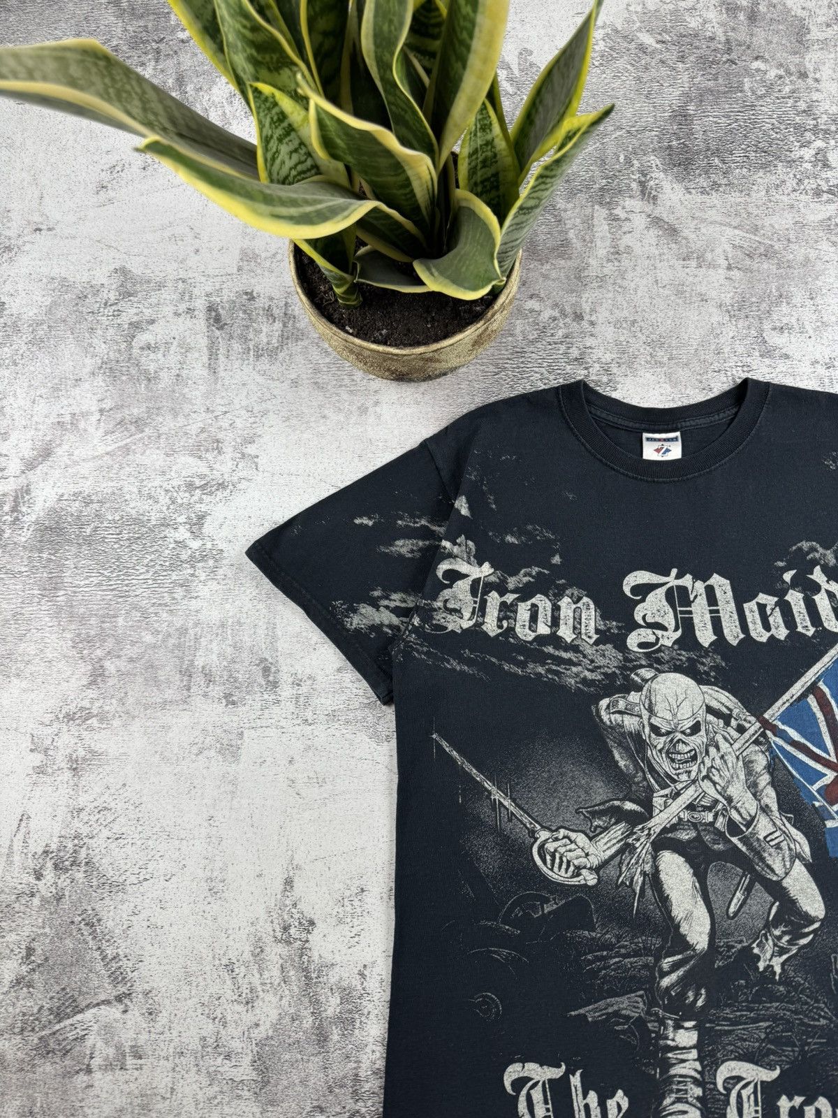 Iron Maiden Jerzees Iron Maiden 2007 Tour Rap Faded Devil Band T Shirt Size US M / EU 48-50 / 2 - 6 Thumbnail