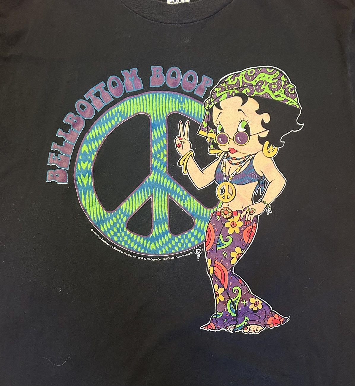 Vintage Vtg 1993 Betty Boop Bellbottom Boop Peace Sign T-Shirt XL Size US XL / EU 56 / 4 - 3 Thumbnail