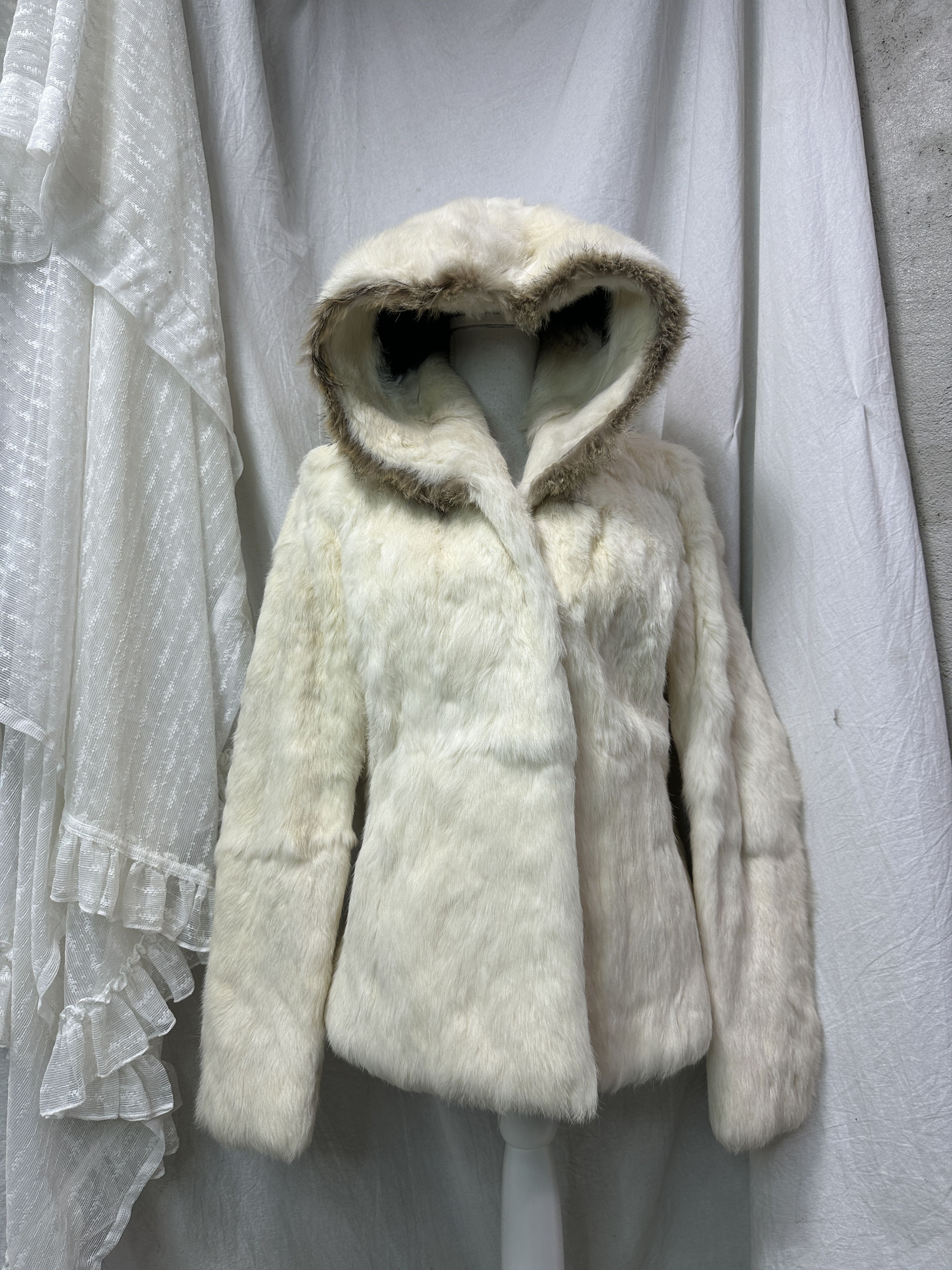 Vintage Vintage Old Money Hooded Real Rabbit Fur 90s Size S / US 4 / IT 40 - 1 Thumbnail