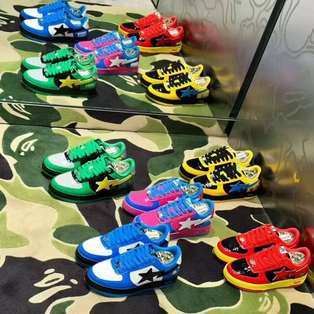 Bape × Marvel Comics BAPE × Fantastic Four Patent Leather Low-Top Casual Sneakers Size US 10 / EU 43 - 2 Thumbnail