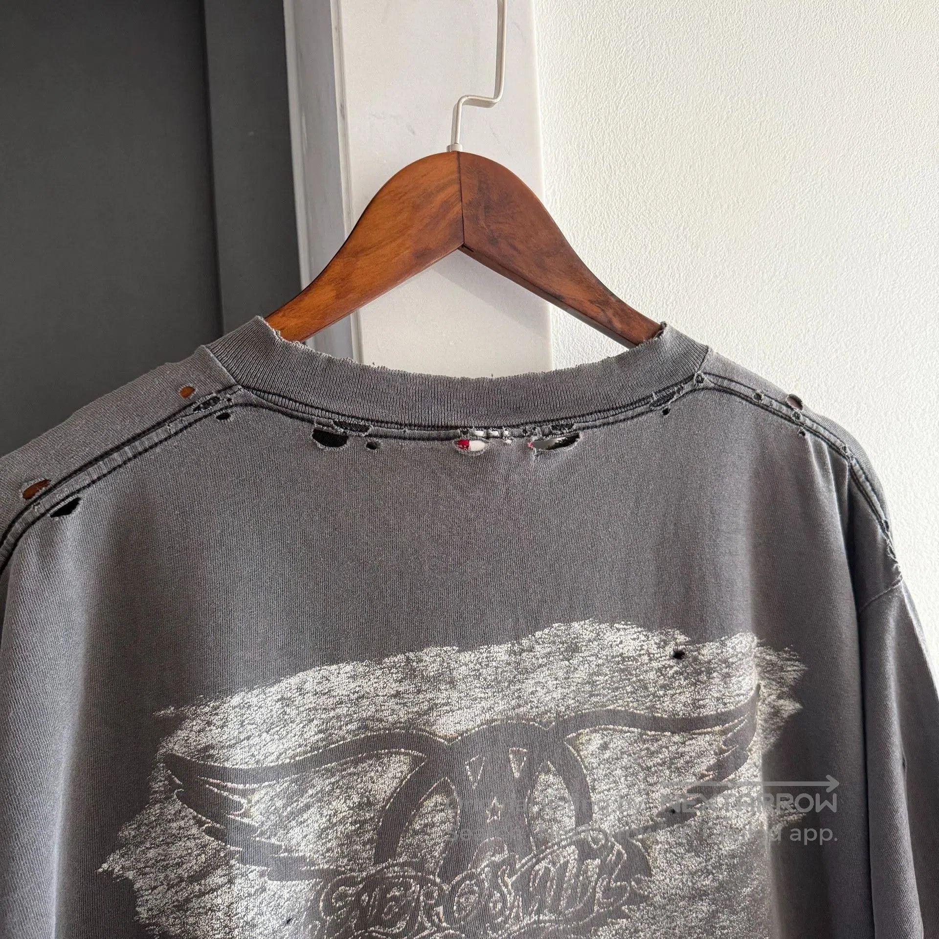 Vintage Vintage 1993 Aerosmith Travis Scott Tee. Size US M / EU 48-50 / 2 - 6 Thumbnail