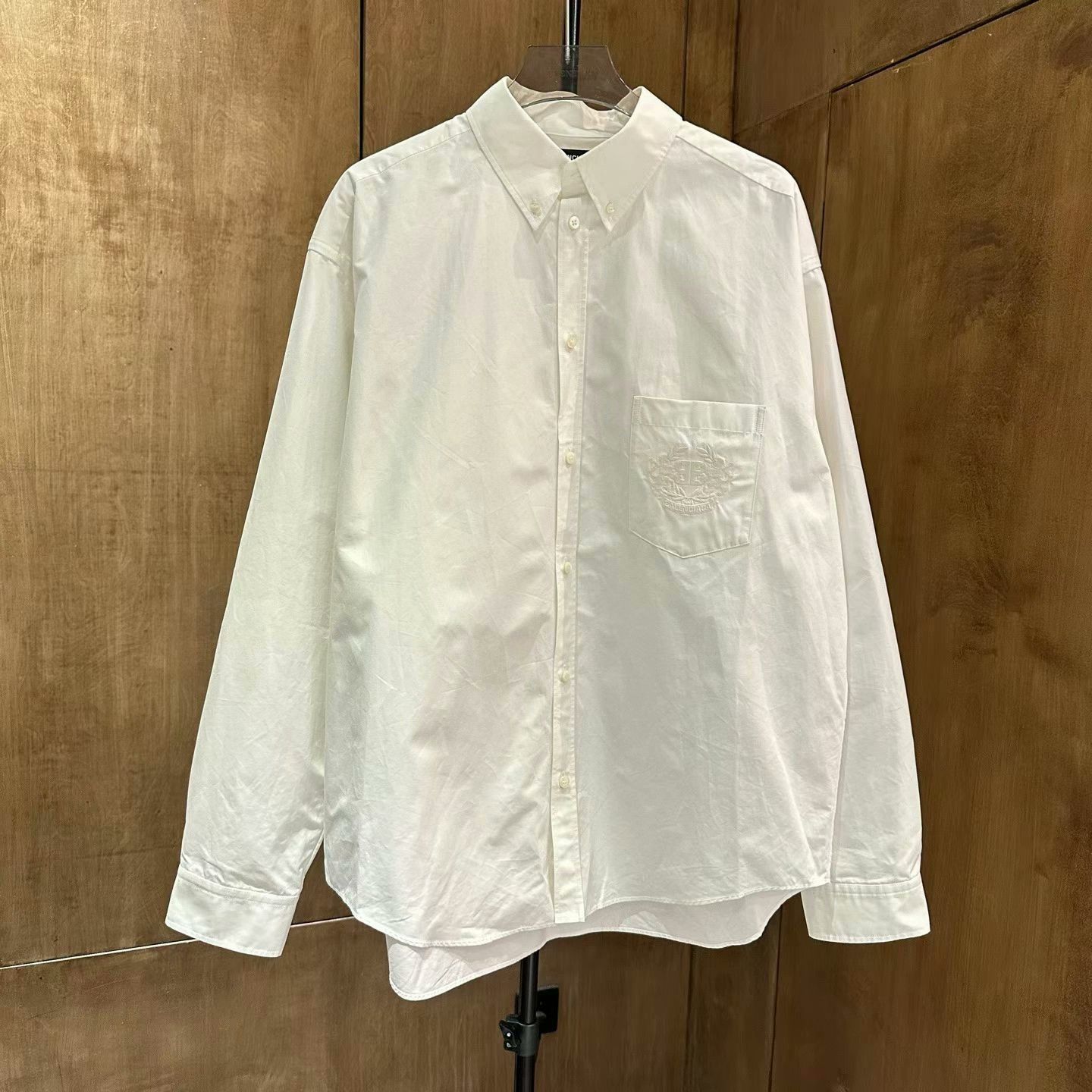 Balenciaga balenciaga white embroidered shirt jacket size 38 Size US M / EU 48-50 / 2 - 1 Thumbnail