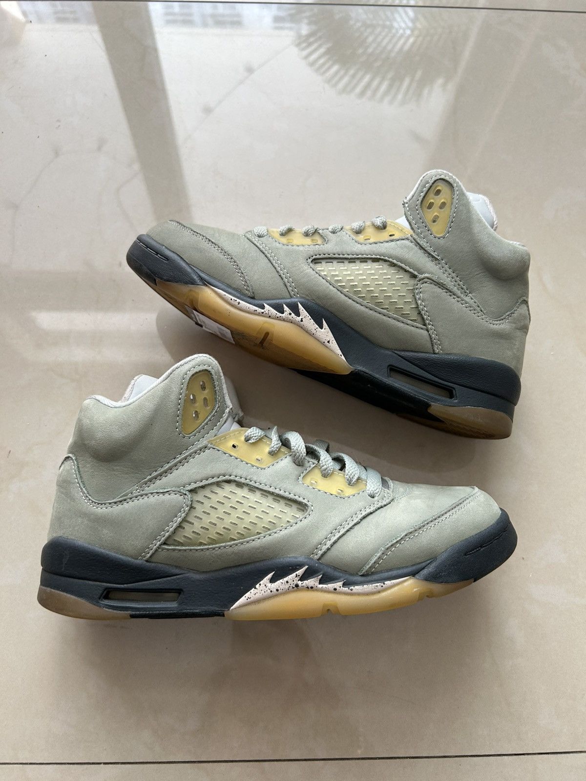 Jordan Brand Jordan 5 Green Bean Size US 6.5 / EU 39-40 - 1 Thumbnail
