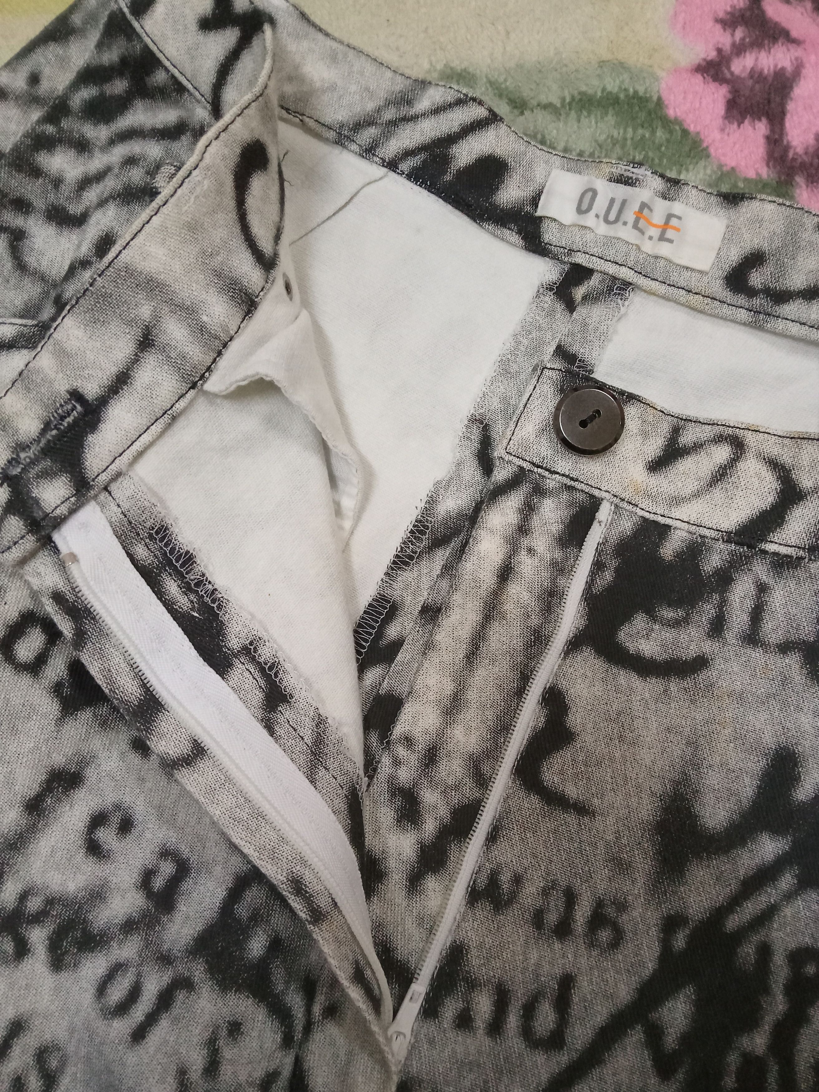 Japanese Brand O.U.E.E All Over Print Rare Buttons Flare Pants Size 28" / US 6 / IT 42 - 5 Thumbnail