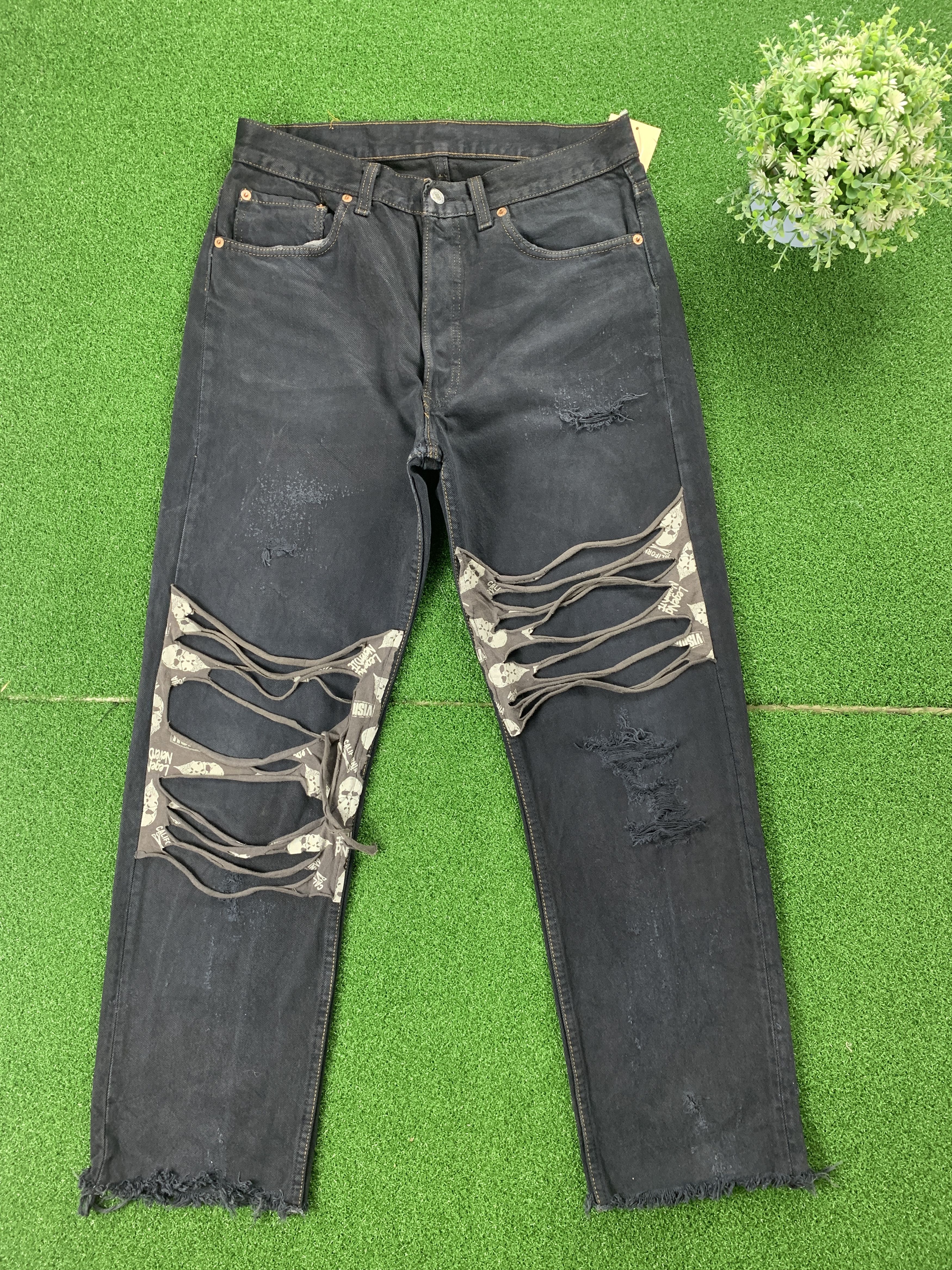 Levi's × Vintage Vintage Levi's 503 Distressed Black Jeans Size US 30 / EU 46 - 1 Thumbnail