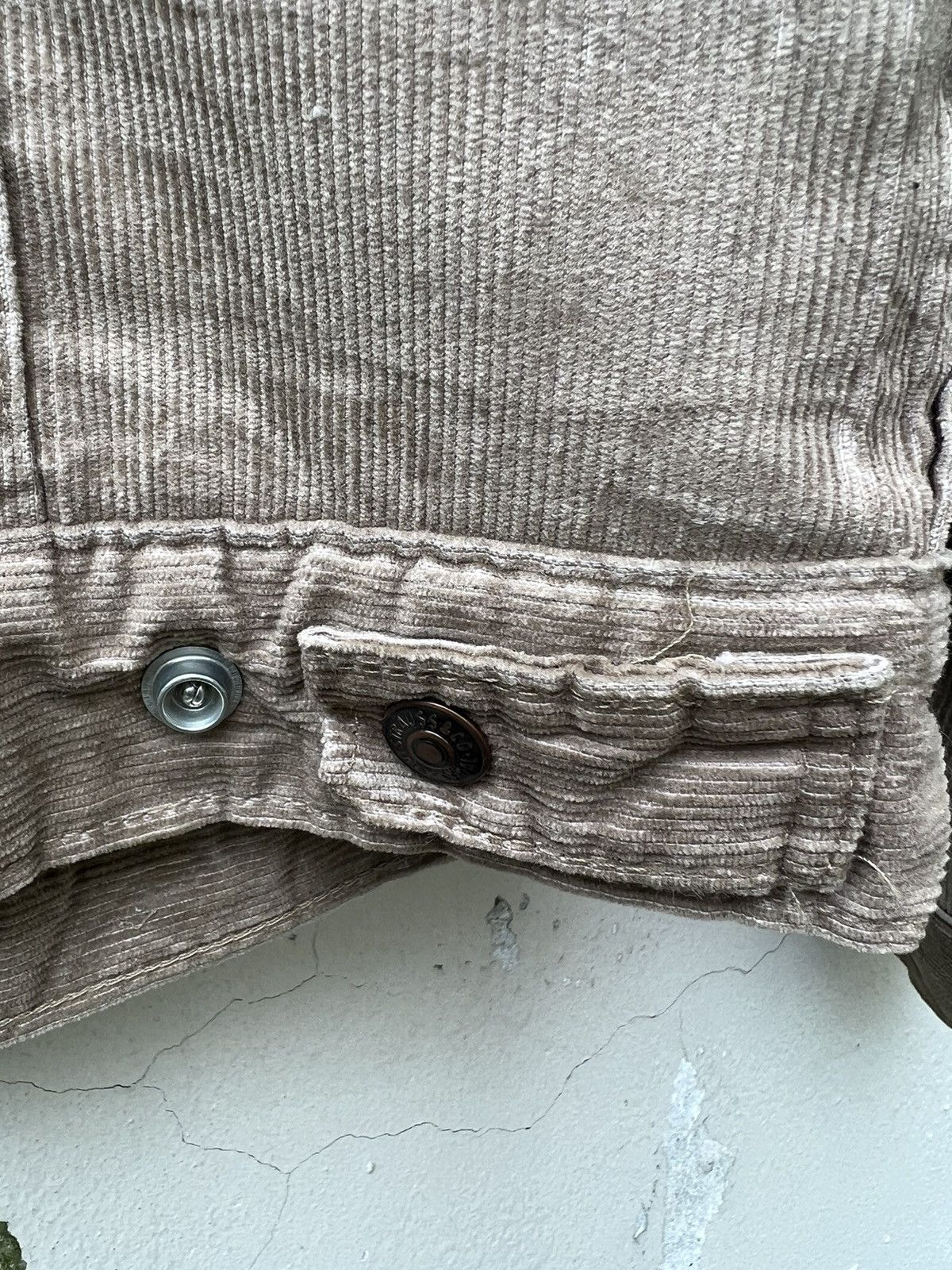 Levi's Vintage 80s Levi’s Sherpa Lined Corduroy Trucker Jacket Size US XL / EU 56 / 4 - 13 Thumbnail