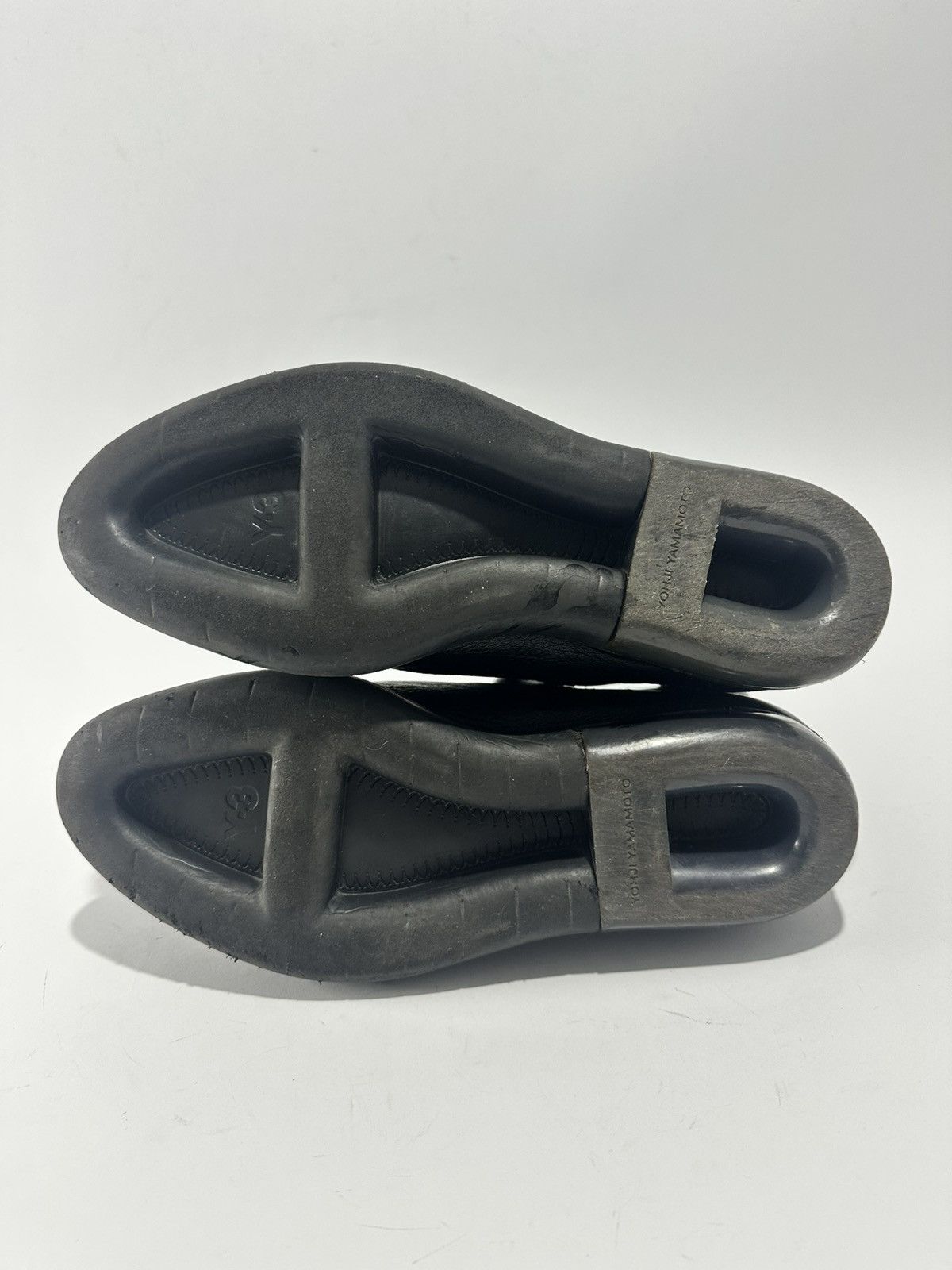 Adidas × Yohji Yamamoto ADIDAS X YOHJI YAMAMOTO BLACK LEATHER CHELSEA BOOTS Size US 9.5 / EU 42-43 - 6 Thumbnail