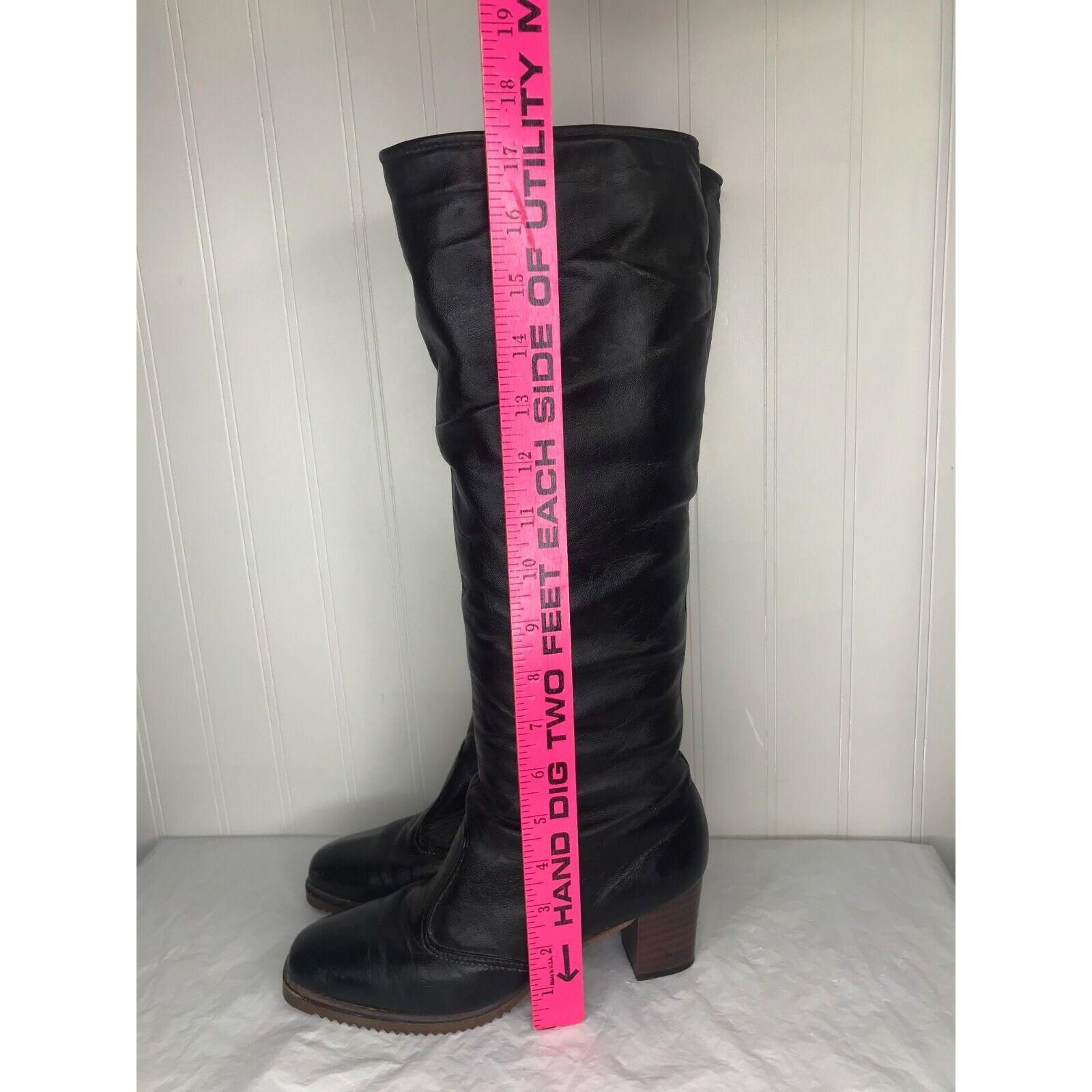 Vintage Vintage 1970s Cobbies Black Leather Block Heel Zipper Knee H Size US 6.5 / IT 36.5 - 8 Thumbnail