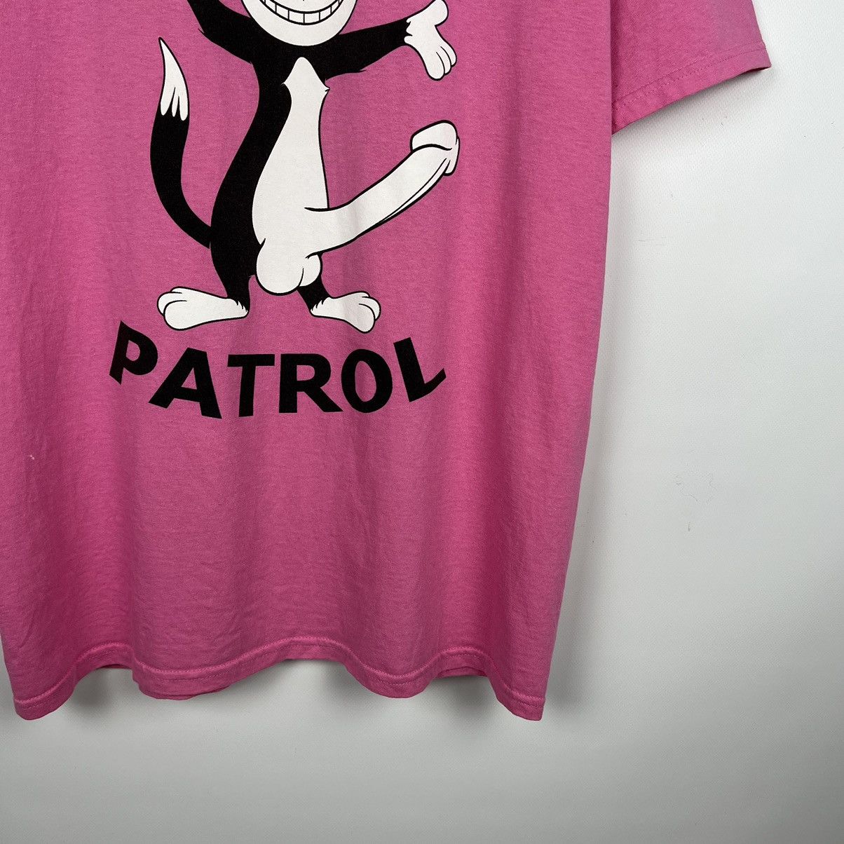 Vintage Vintage Pussy Patrol 18+ adult humor tee 00’s Size US L / EU 52-54 / 3 - 3 Thumbnail