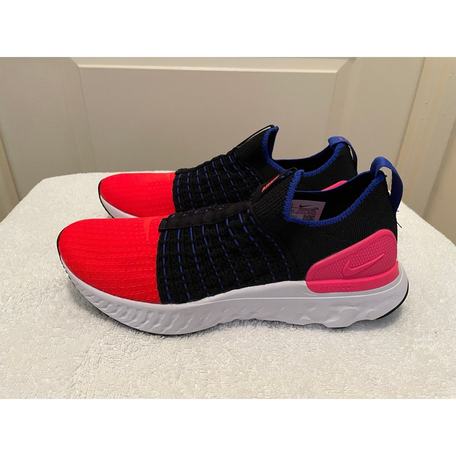 Nike Nike React Phantom Run Flyknit 2 Slip On Running Shoe Size US 8.5 / IT 38.5 - 6 Thumbnail