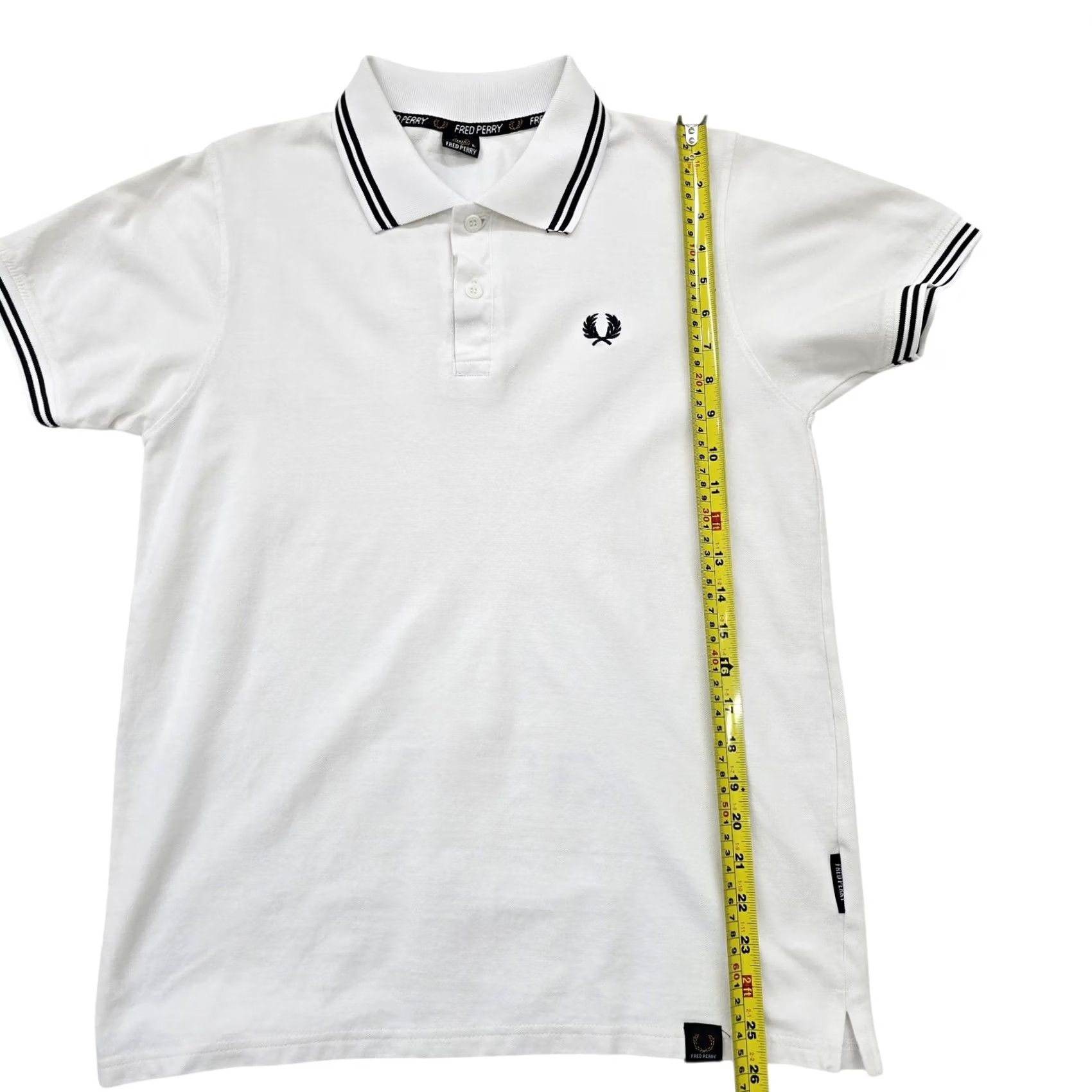 Fred Perry Fred Perry Men's White Twin Tipped Polo Shirt Size L Size US L / EU 52-54 / 3 - 7 Thumbnail