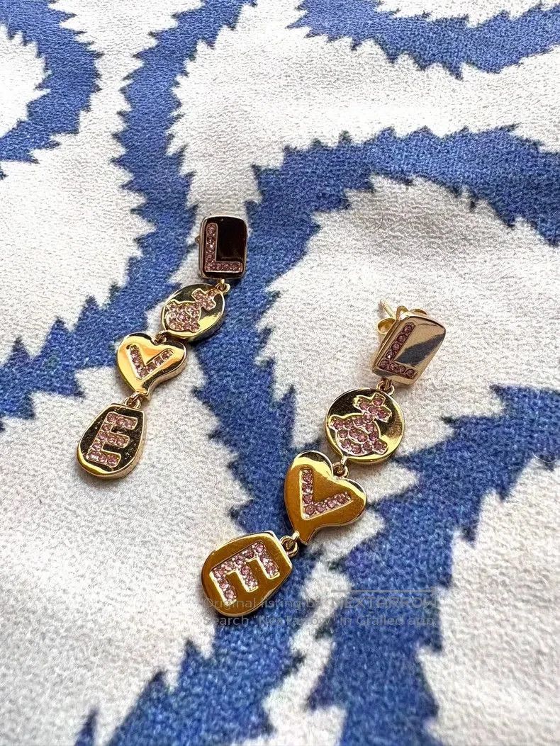 Vivienne Westwood Vivienne Westwood Gold Love Earrings. Size ONE SIZE - 6 Thumbnail