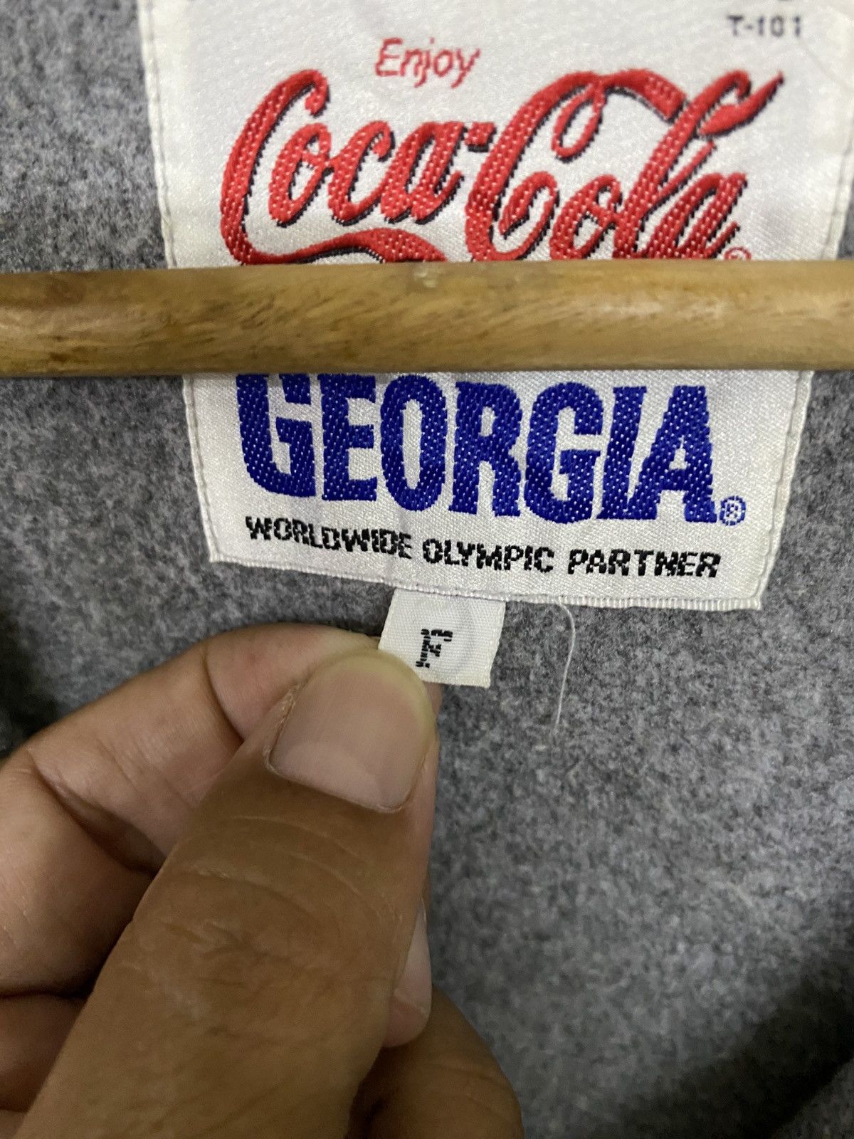 Vintage VTG 98 Nagano Winter Olympics fleece vest Coca-Cola Georgia Size US XL / EU 56 / 4 - 7 Thumbnail