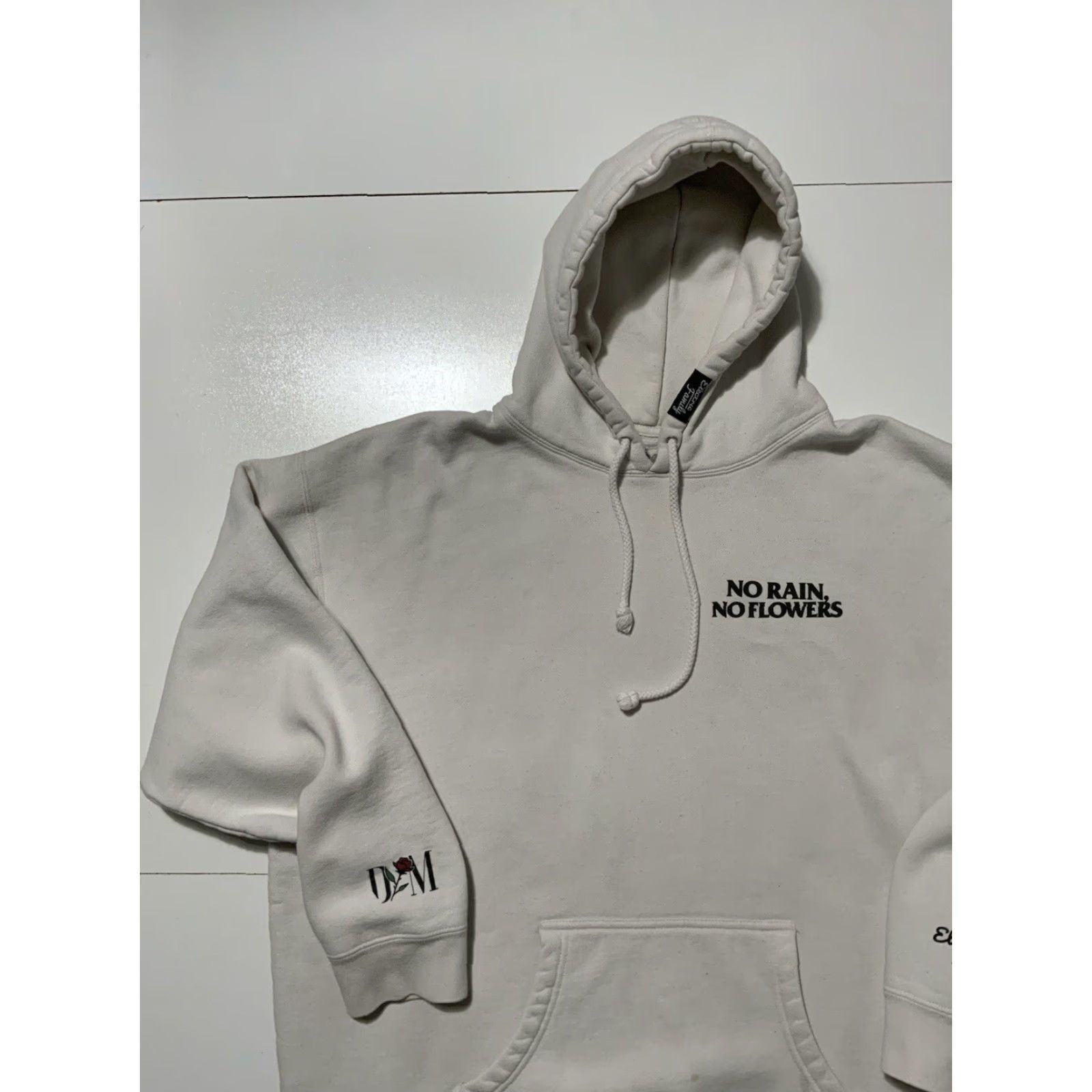 Vintage Electric Family X Dylan Matthew Hoodie 2XL White No Rain No Flowers Skull Rose Pullover Mens 2021 Size US XXL / EU 58 / 5 - 4 Thumbnail