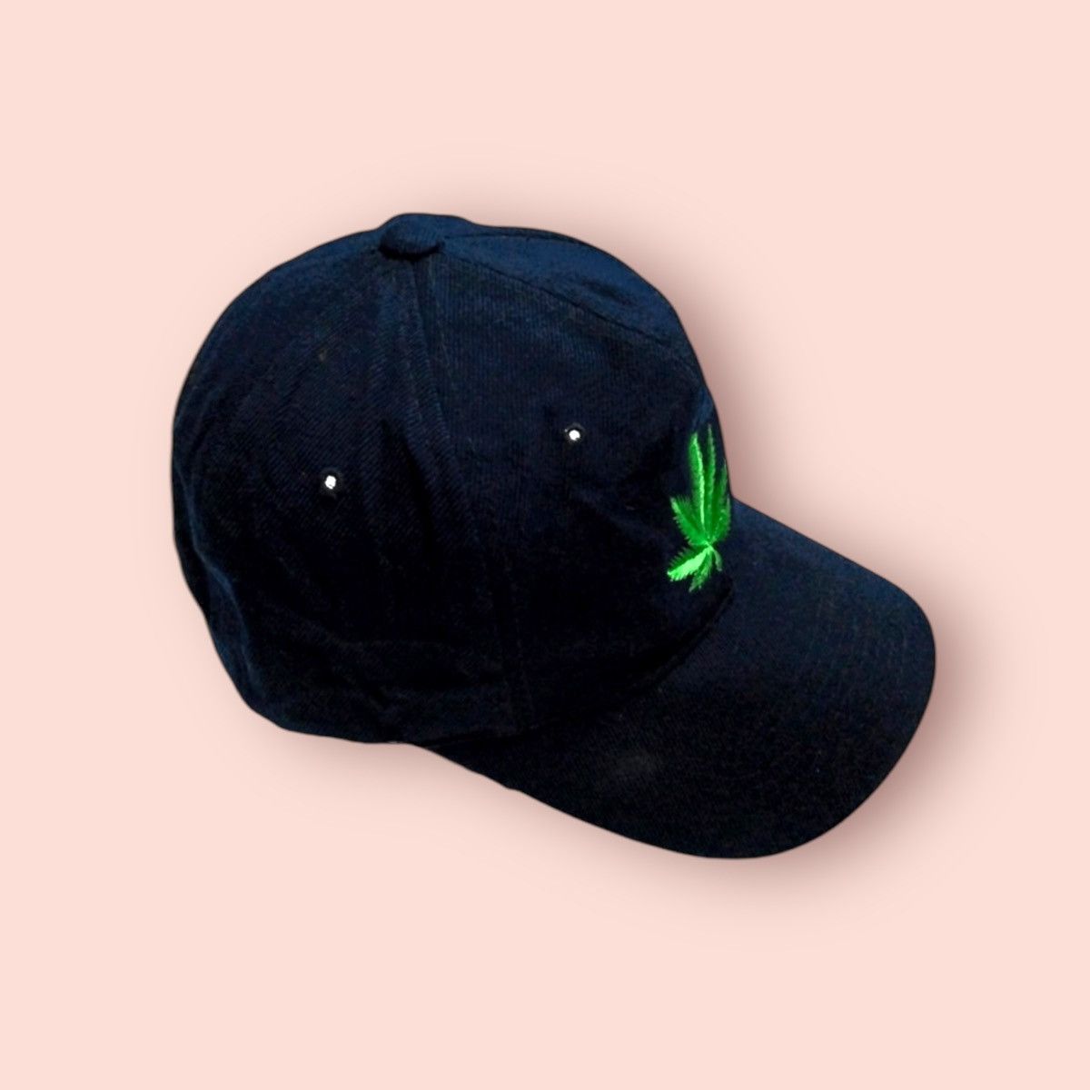 Vintage VINTAGE MARIJUANA STRAPBACK Size ONE SIZE - 7 Thumbnail