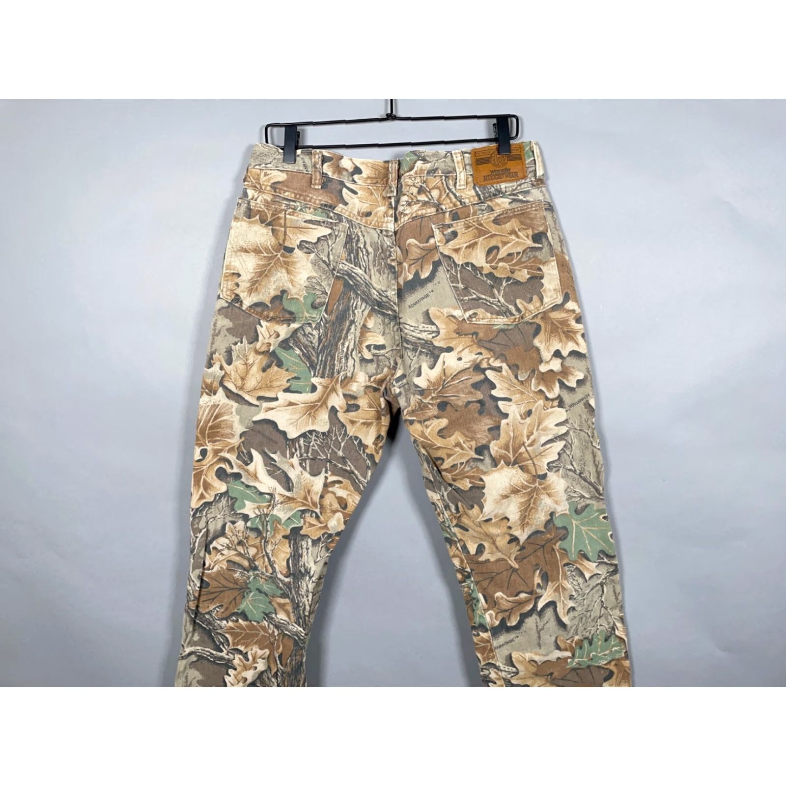 Wrangler VINTAGE 90s Wrangler Men's Jeans Camouflage Camo Straight Fit US Made 35x29 Size US 35 - 4 Thumbnail