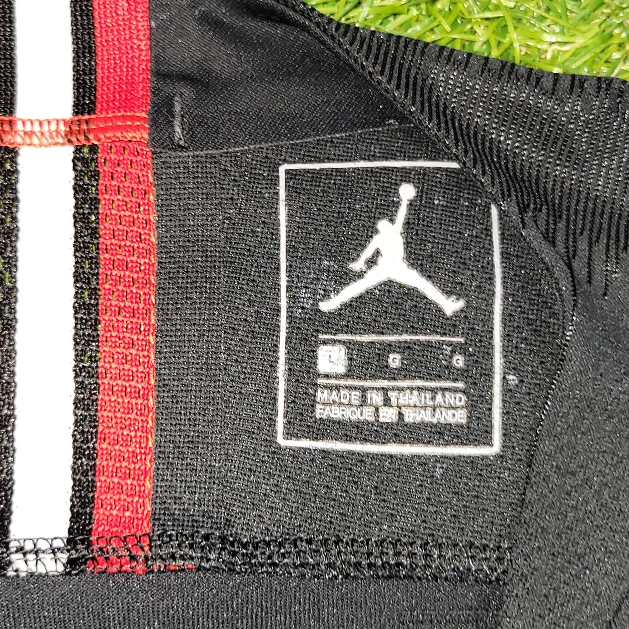 Jordan Brand Mbappe Psg 2018 2019 JORDAN Soccer Jersey L Size US L / EU 52-54 / 3 - 5 Thumbnail