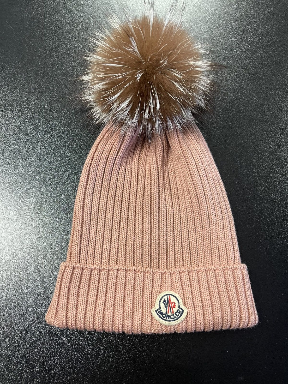 Moncler Size L - Moncler Enfant Berretto Beanie Pink Fox Fur Size ONE SIZE - 1 Thumbnail