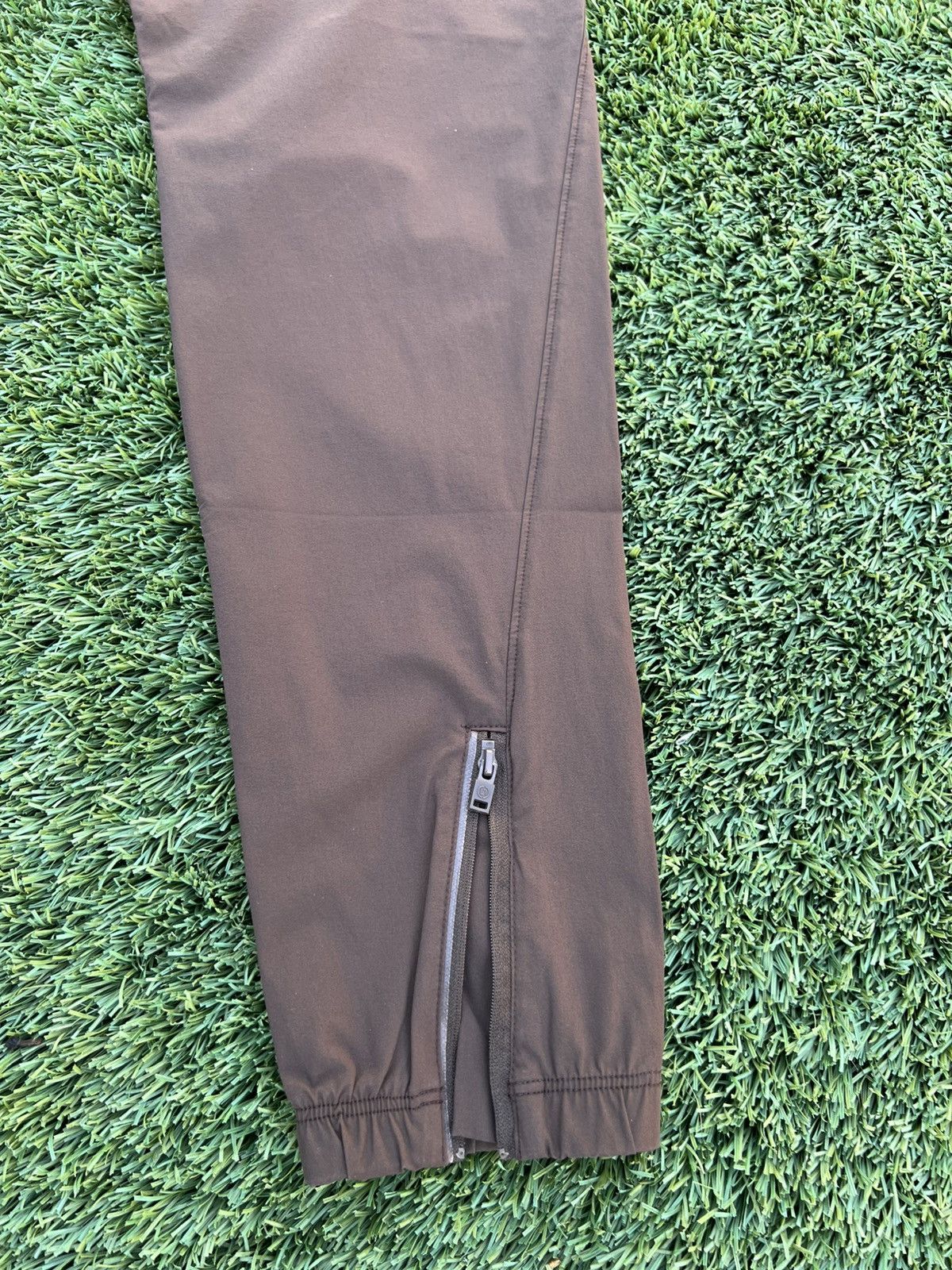 Represent Clo. Represent Clo 247 Training Pant Brown Size M Size US 32 / EU 48 - 11 Thumbnail