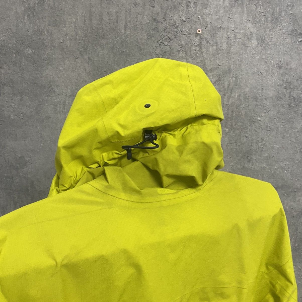 Arc'teryx Men's Arcteryx Beta Gore-Tex Jacket Gorpcore Size US L / EU 52-54 / 3 - 11 Thumbnail