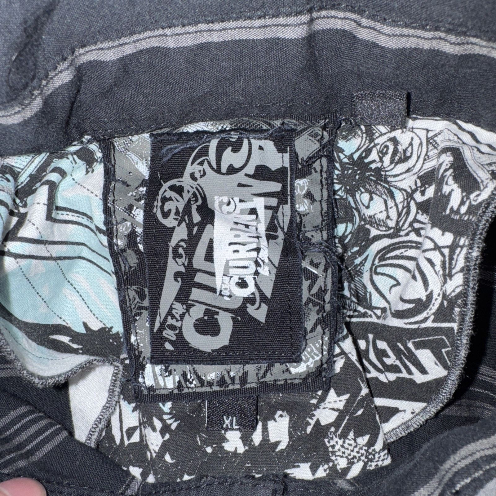Billabong × Vintage Vintage Billabong Y2K SS Button Up Shirt Black 24x28 XL Size US XL / EU 56 / 4 - 4 Thumbnail