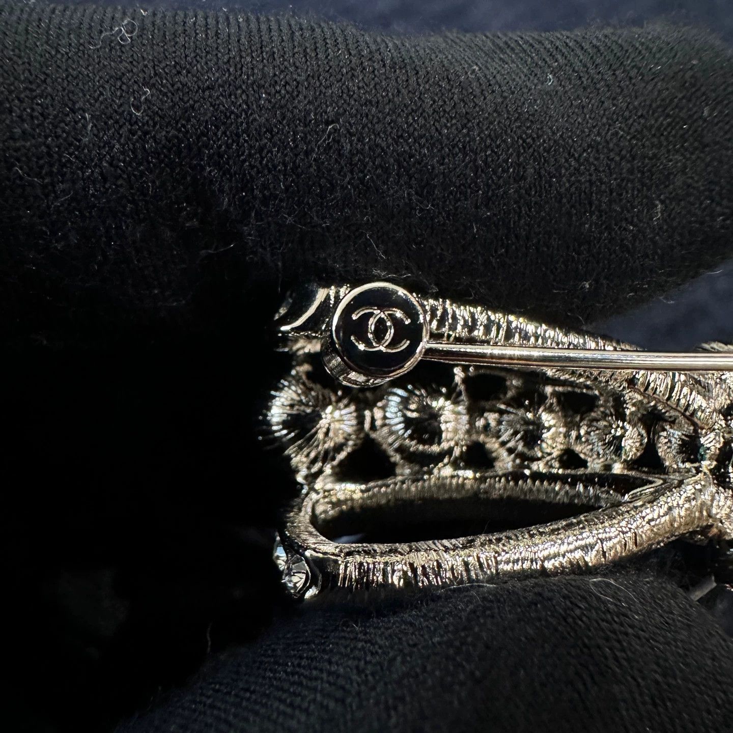 Chanel Chanel 23A Water Butterfly Logo Brooch may248 Size ONE SIZE - 3 Thumbnail
