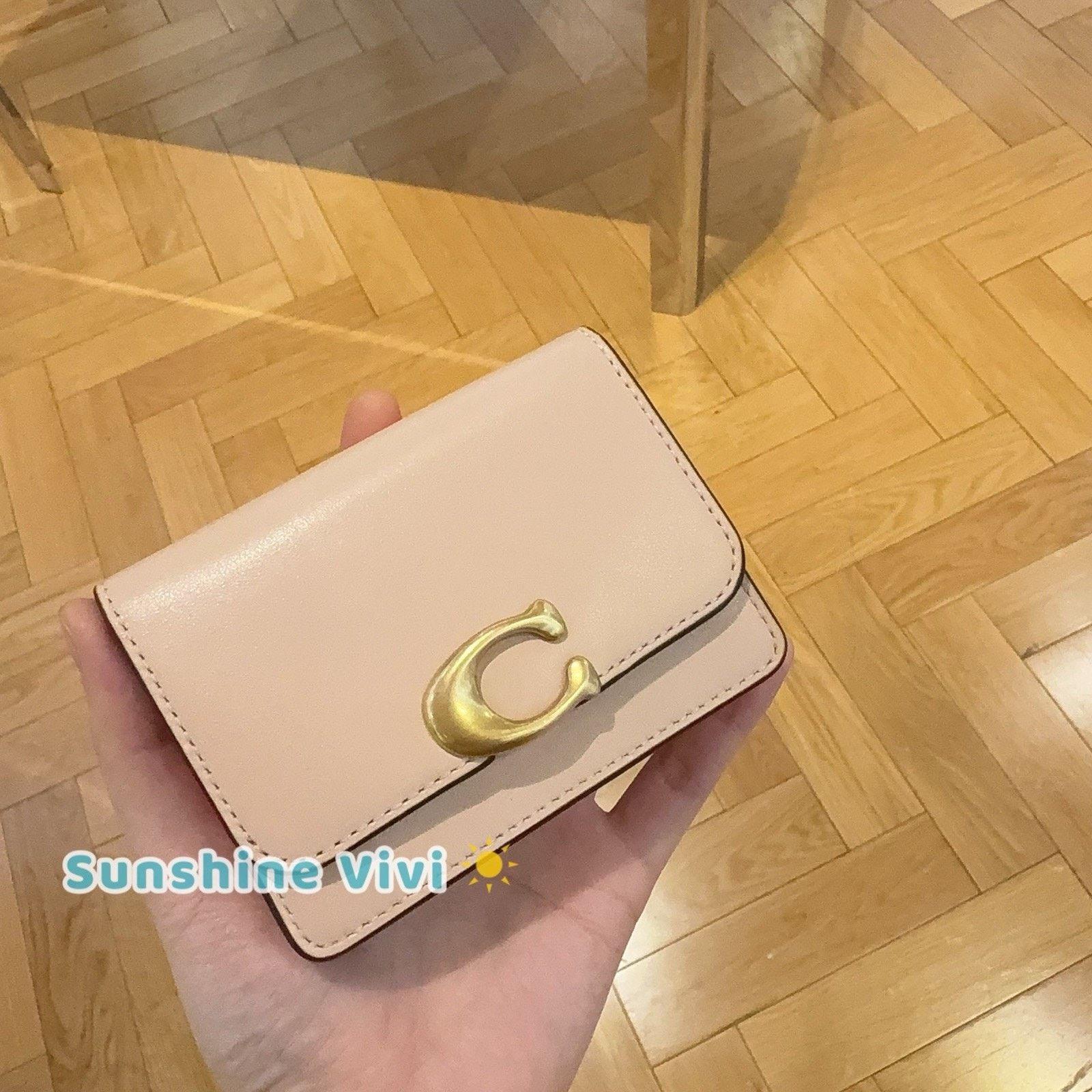 Coach NWT Coach Bandit Card Case Cream Luxe calf leather CH825 Size ONE SIZE - 1 Thumbnail