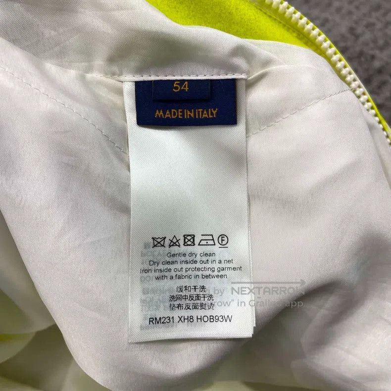 Louis Vuitton Louis Vuitton Lemon yellow three-flower full-print assault Size US L / EU 52-54 / 3 - 7 Thumbnail