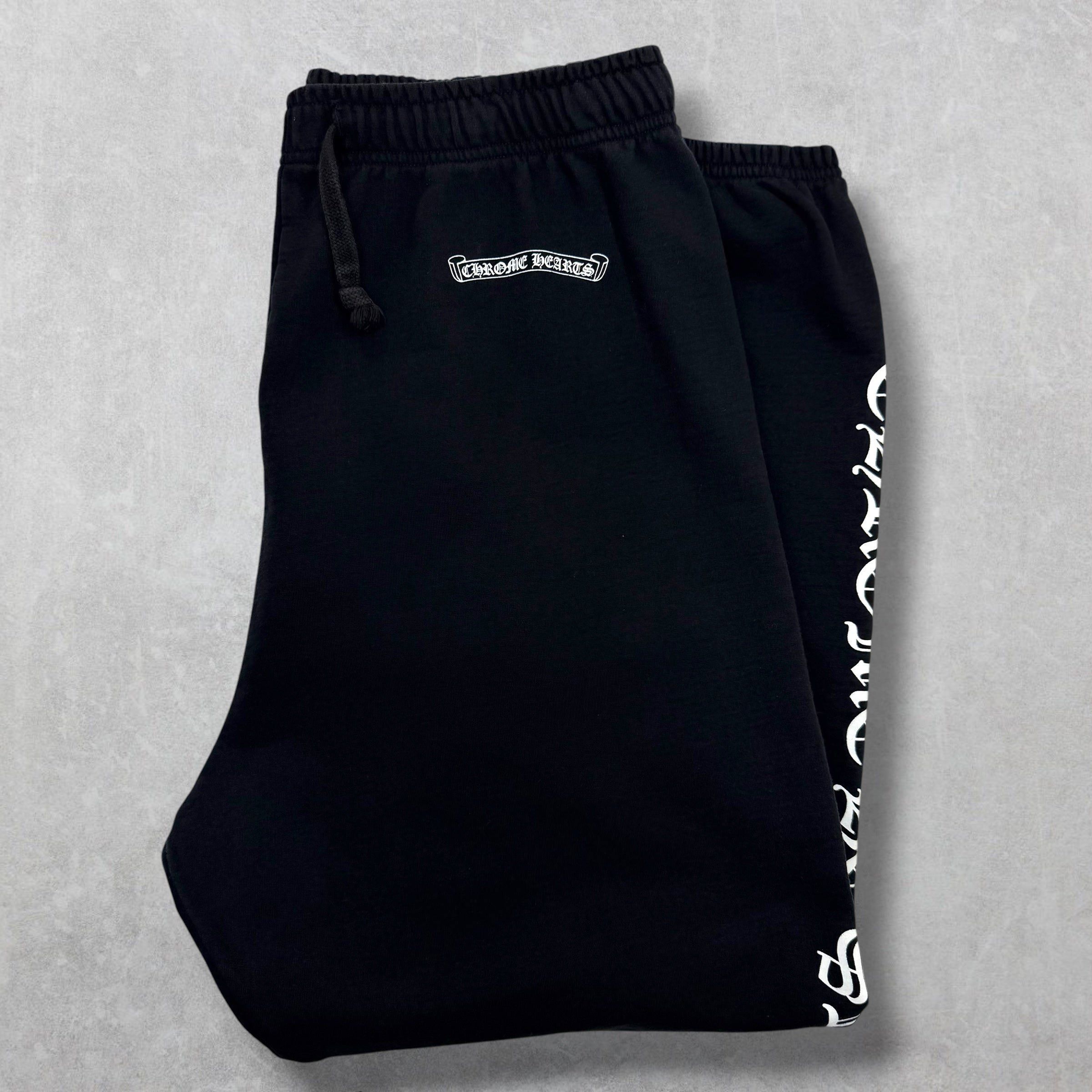 Chrome Hearts Chrome Hearts Scroll Logo Sweatpants XXL Size US 38 / EU 54 - 1 Thumbnail